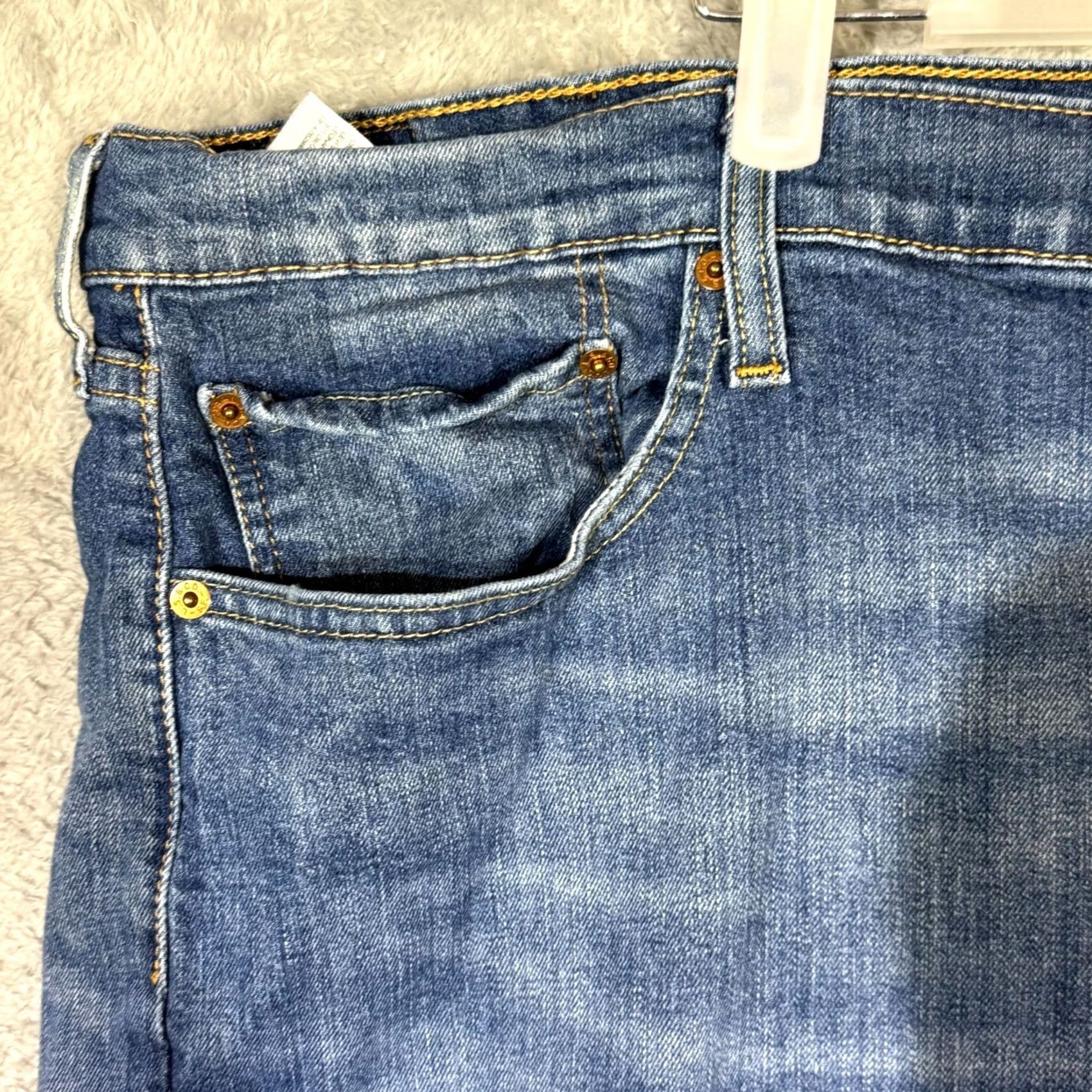 Levi's Levi’s 559 Jeans Men’s 44 x 30 Blue Denim Stretch Mid-Rise Straight Leg Size US 44 / EU 60 - 3 Thumbnail