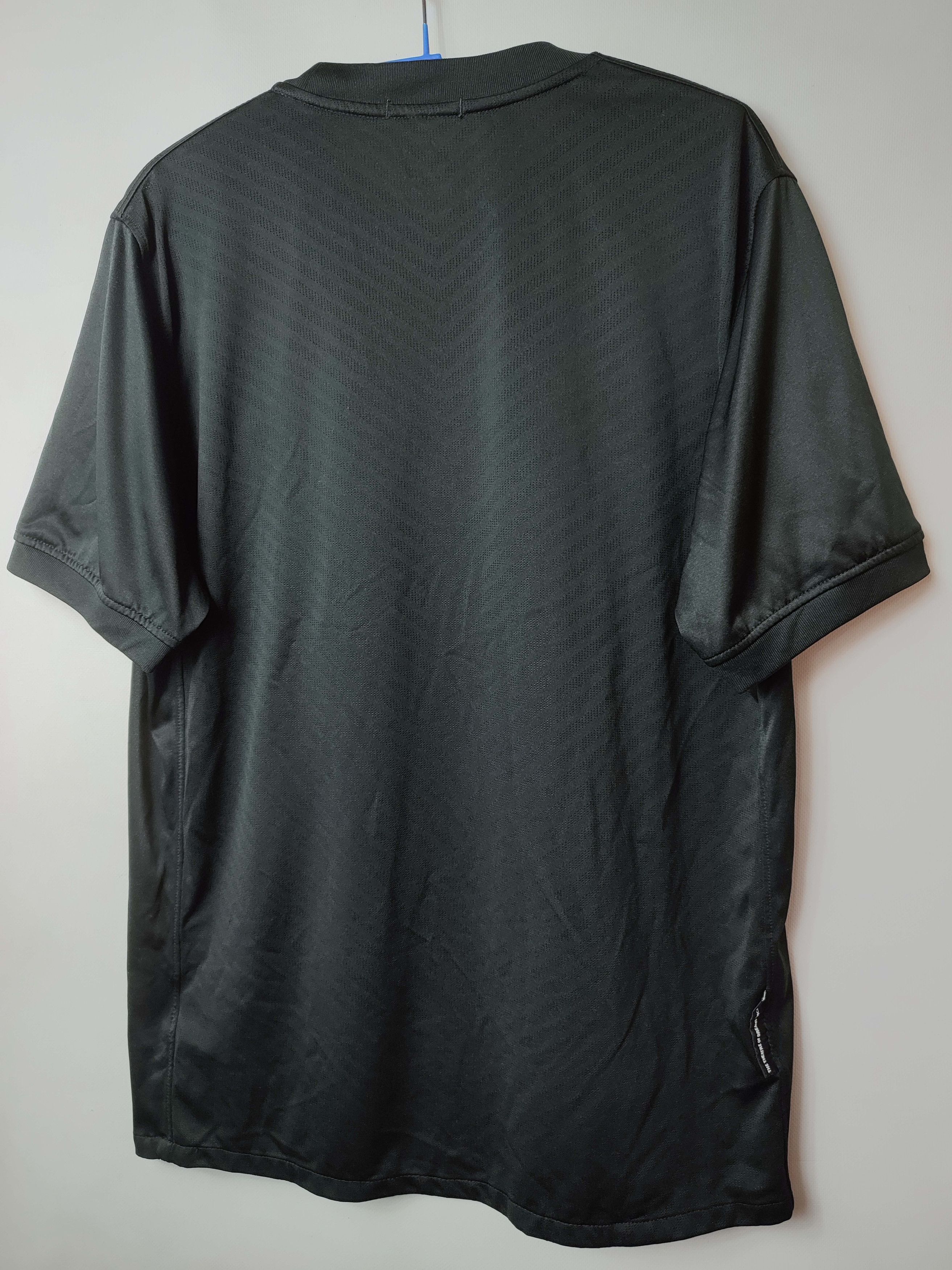 Nike Nike Manchester United home shirt jersey Size US M / EU 48-50 / 2 - 2 Thumbnail