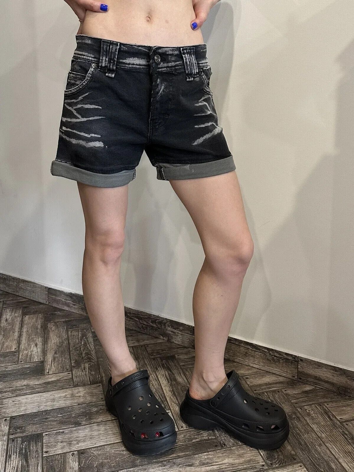 John Galliano John Galliano Denim Women Grey Short Shorts y2k Size 25 39 Size 25" / US 0 / IT 36 - 3 Thumbnail