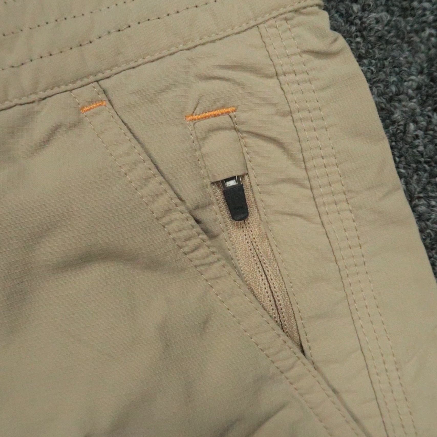 Howler Brothers Howler Bros Shorts Men 30 Khaki Tan Horizon Hybrid 2.0 Nylon Ripstop Zip Pocket Size US 30 / EU 46 - 5 Thumbnail