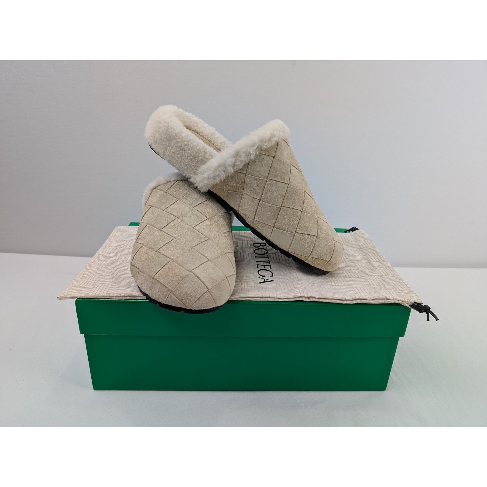 Bottega Veneta o1rshd1 Reggie Slipper Mule in Beige Size US 9 / EU 42 - 13 Thumbnail