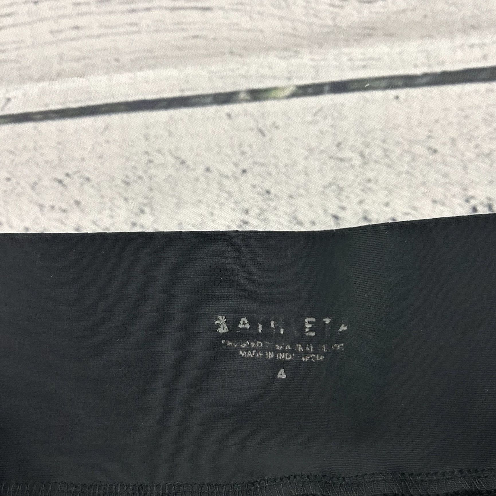 Athleta Athleta Sutton Cargo Pocket Lightweight Stretch Jogger Pants Women's 4 Black Jogger Pants Womens 4 Black Nike Size 27" / US 4 / IT 40 - 4 Thumbnail