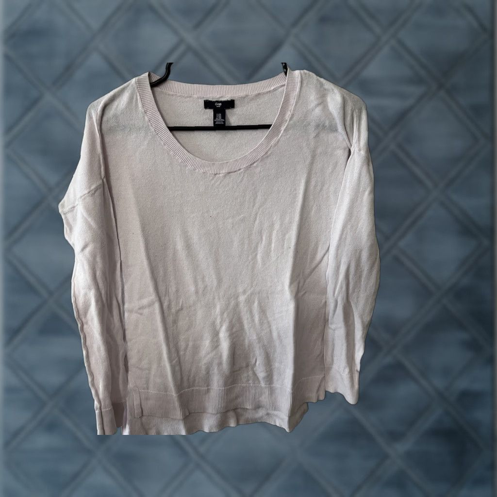 Gap GAP XS Crew Neck Sweater Women Light Pink Size XS Knit Pullover Casual Classic Logo/Bohemian Hipster All Seasons Lightweight Size XS / US 0-2 / IT 36-38 - 1 Thumbnail
