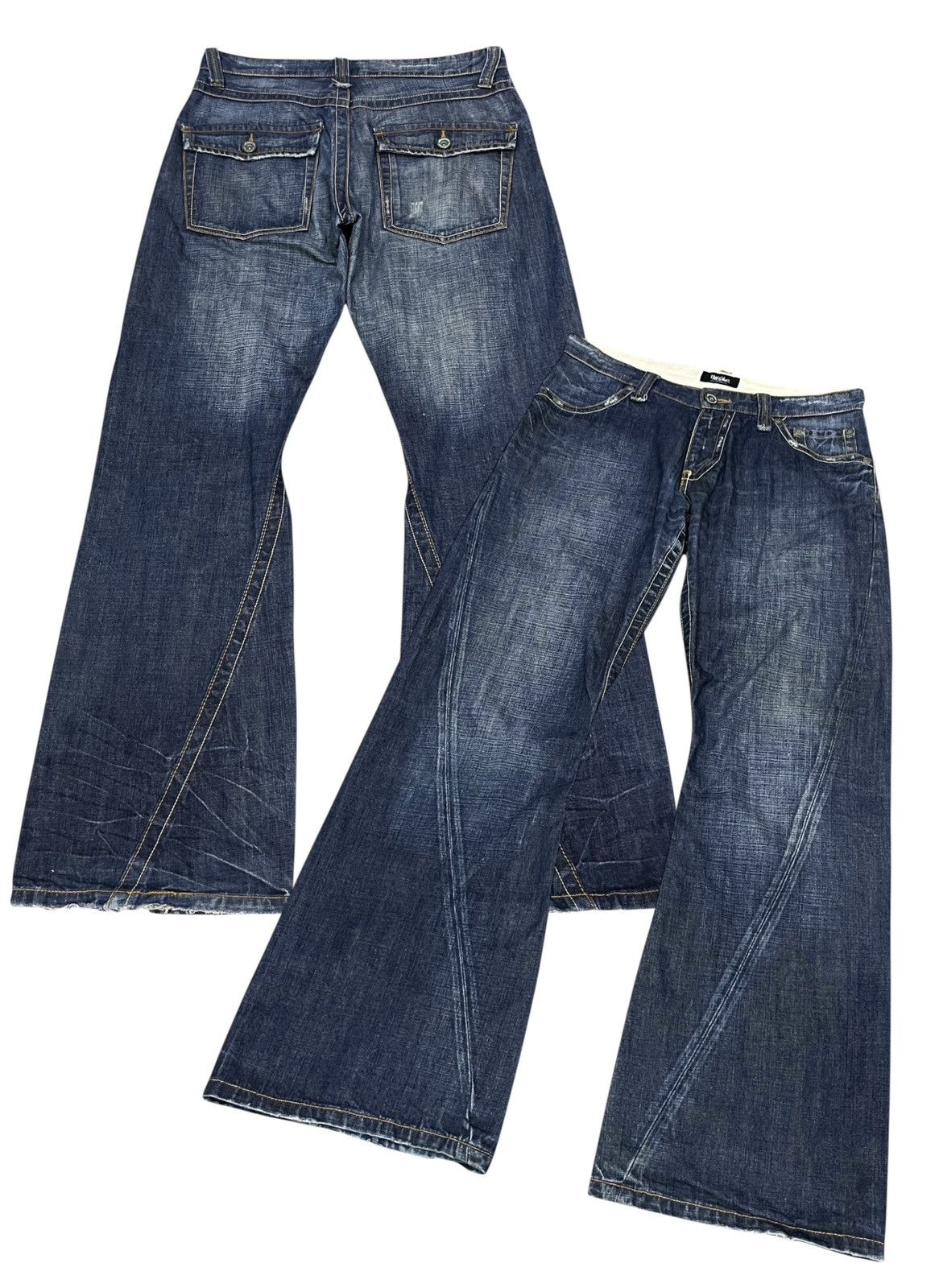 Mossimo Vintage Mossimo Super Flare Wide Leg Jeans Y2K Size US 32 / EU 48 - 1 Thumbnail