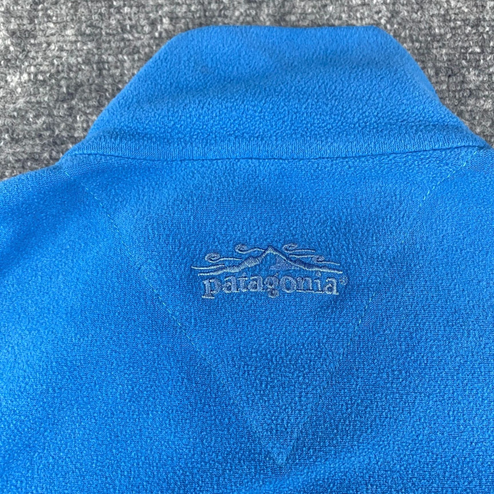 Patagonia **Vintage Patagonia Blue 1/2 Zip Pullover Sweater Mens XL USA** User: **Vintage Patagonia Blue 1/2 Zip Pullover Sweater Mens XL** Size US XL / EU 56 / 4 - 6 Thumbnail