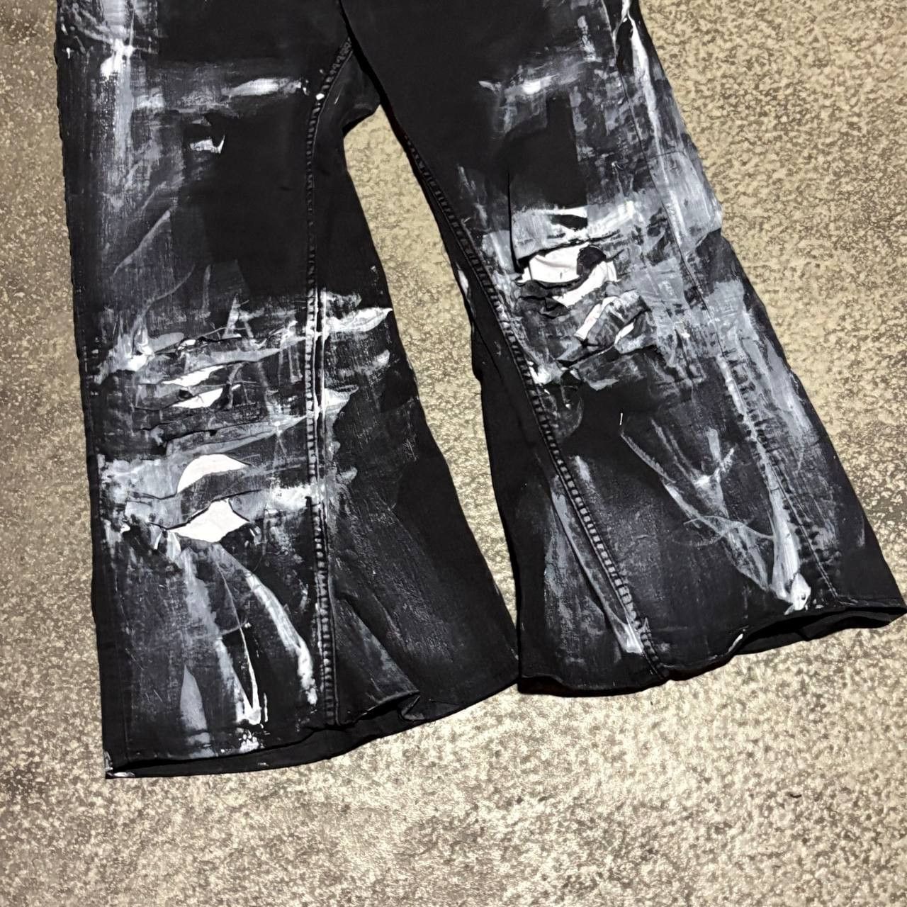 Japanese Brand Custom Black Baggy Distressed Jeans Painted Wide Leg Size US 31 - 2 Thumbnail