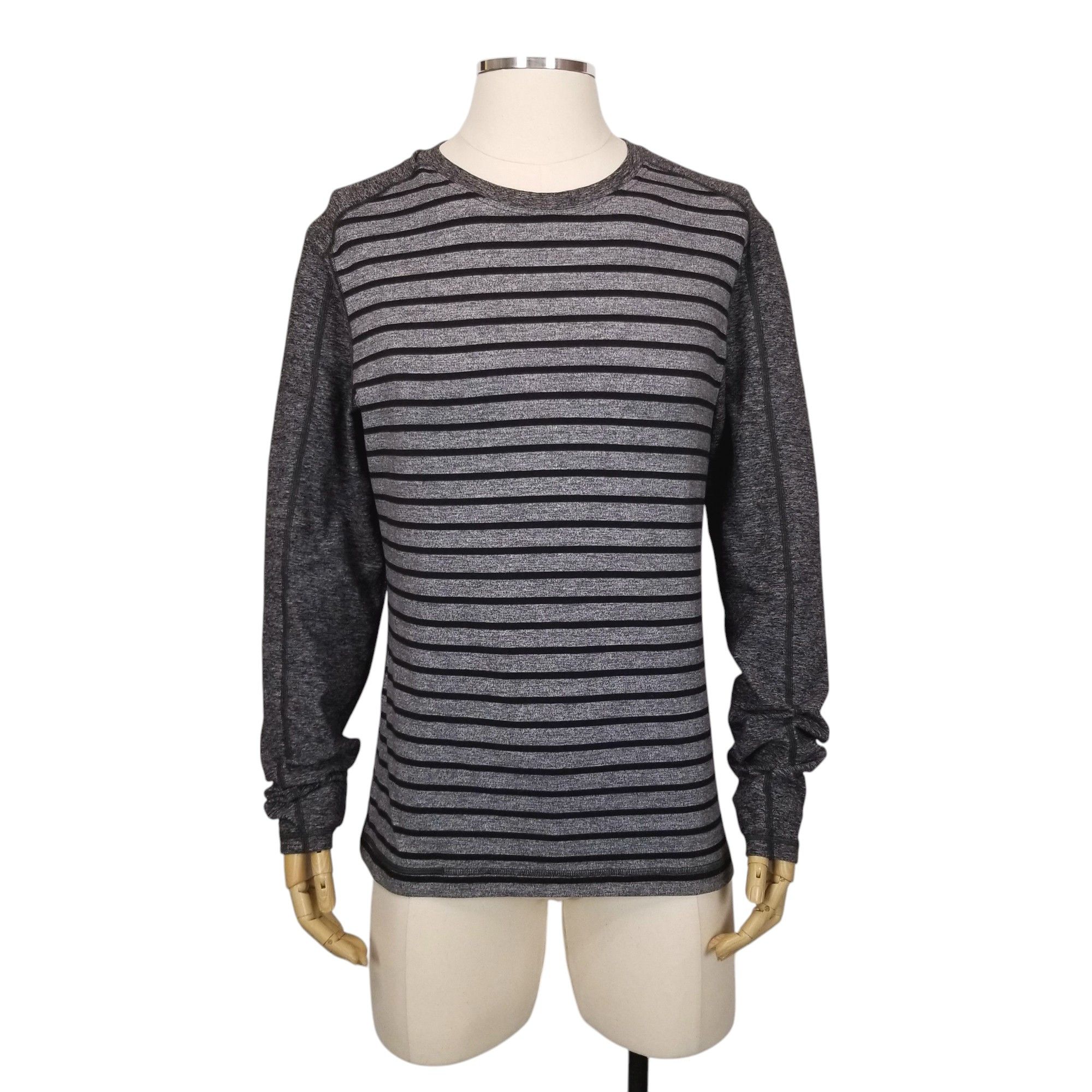 Lululemon Surge Warm Crew Size US M / EU 48-50 / 2 - 1 Thumbnail