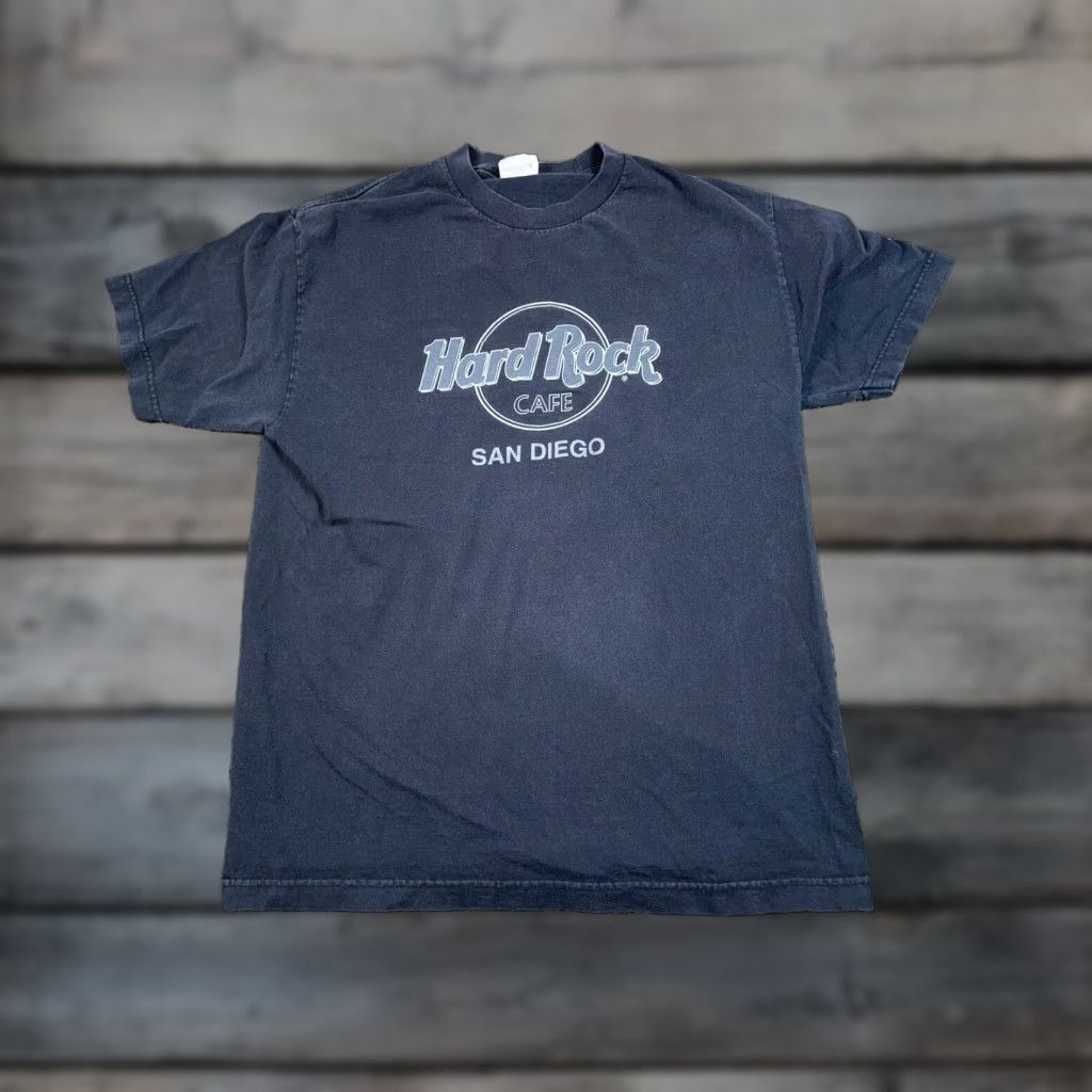 Hard Rock Cafe VINTAGE Hard Rock Cafe San Diego Logo T-Shirt Men Large Black Graphic Print Cotton Retro City 90s Size US L / EU 52-54 / 3 - 1 Thumbnail