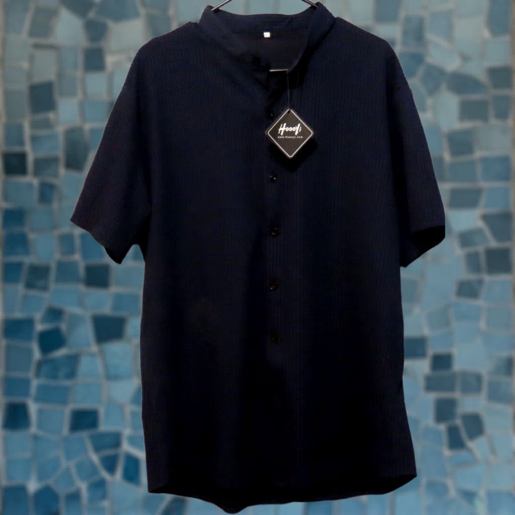 Vintage VINTAGE Hoooyi Mens XL Black Ribbed Button-Up Shirt NWT Size US XL / EU 56 / 4 - 1 Thumbnail