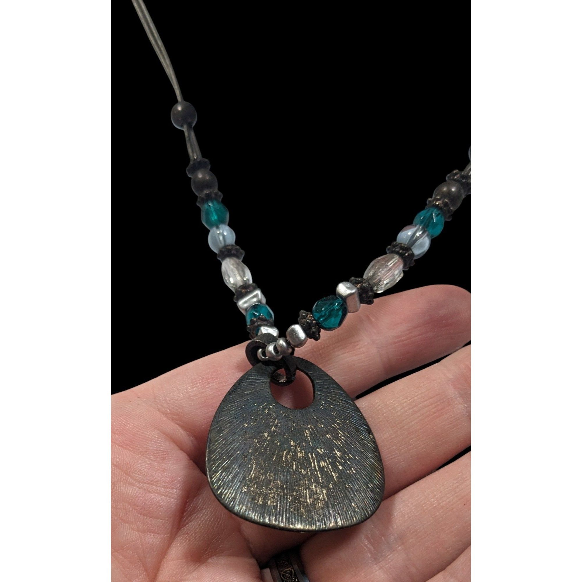 Other Blue And Silver Tone Glitter Enamel Beaded Pendant Necklace Size ONE SIZE - 4 Thumbnail