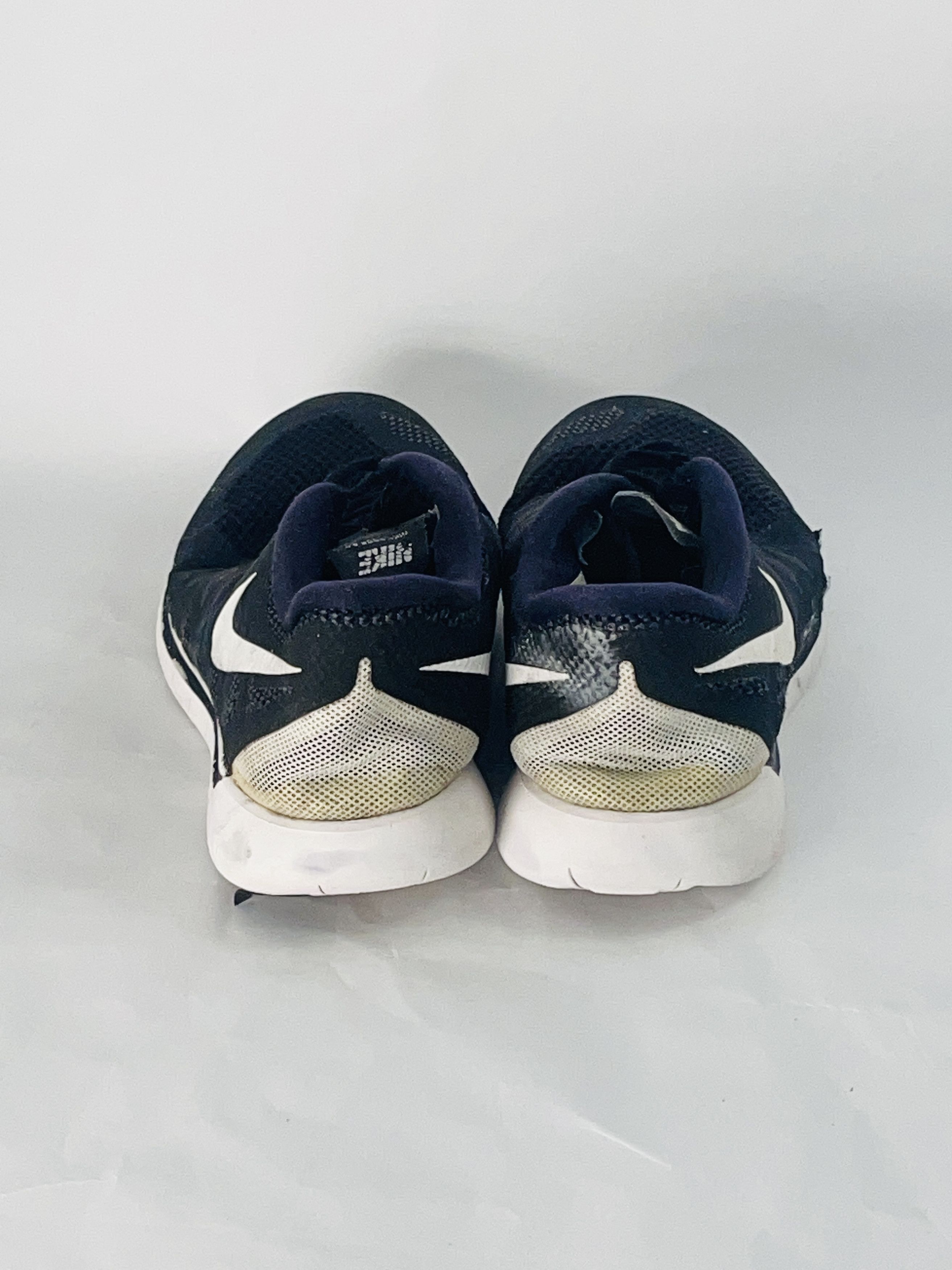 Nike Vintage Nike Free Sneaker – Größe US 7 / EUR 41 Size US 7 / IT 37 - 6 Thumbnail