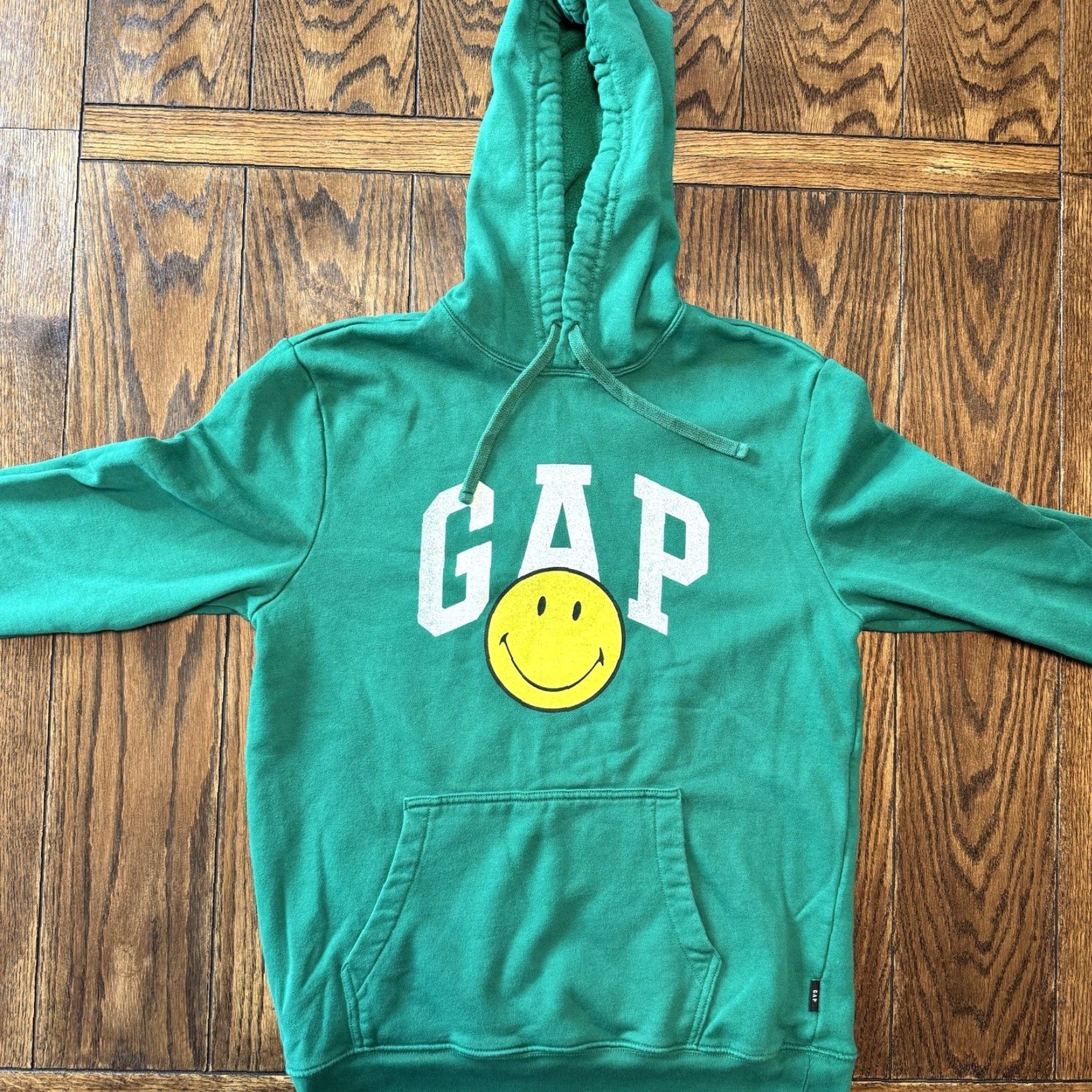 Gap GAP Smiley Hoodie Men’s Size Medium Green Yellow Pullover Hooded Logo Pocket Series Holiday Green Mens Regular Size Medium Hoodie Size US M / EU 48-50 / 2 - 2 Thumbnail