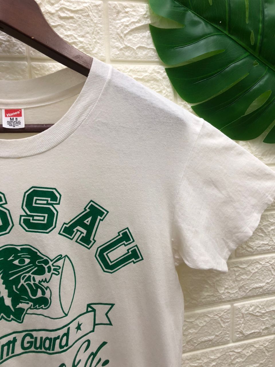 Vintage vintage 80s Nassau Big Logo shirt made in usa university Size US M / EU 48-50 / 2 - 6 Thumbnail