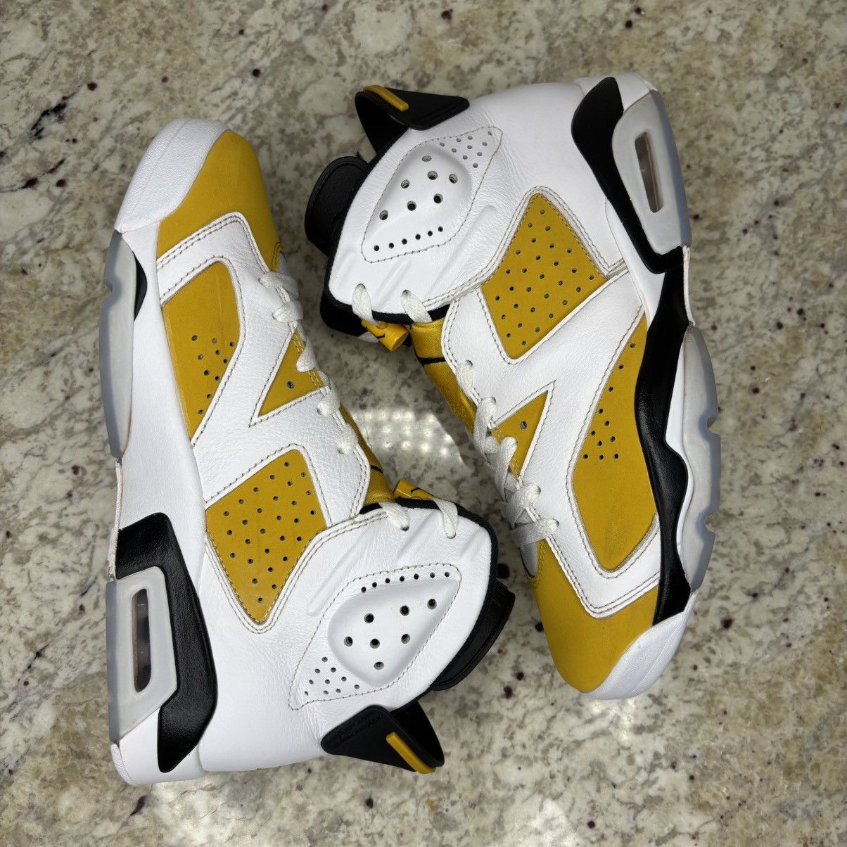 Jordan Brand Size 8.5 - Air Jordan 6 Retro Yellow Ochre CLEAN W/Box Size US 8.5 / EU 41-42 - 18 Thumbnail