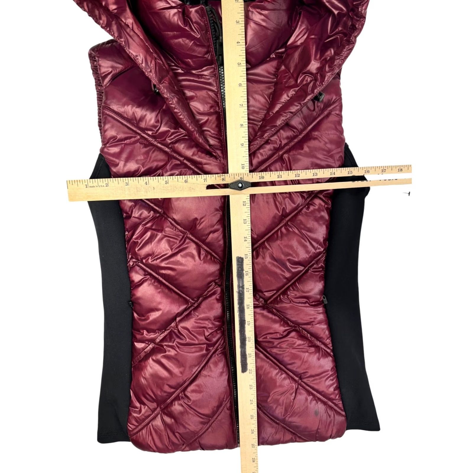DKNY VINTAGE DKNY Sport Quilted Puffer Vest Burgundy Black S Small Women Size S / US 4 / IT 40 - 4 Thumbnail