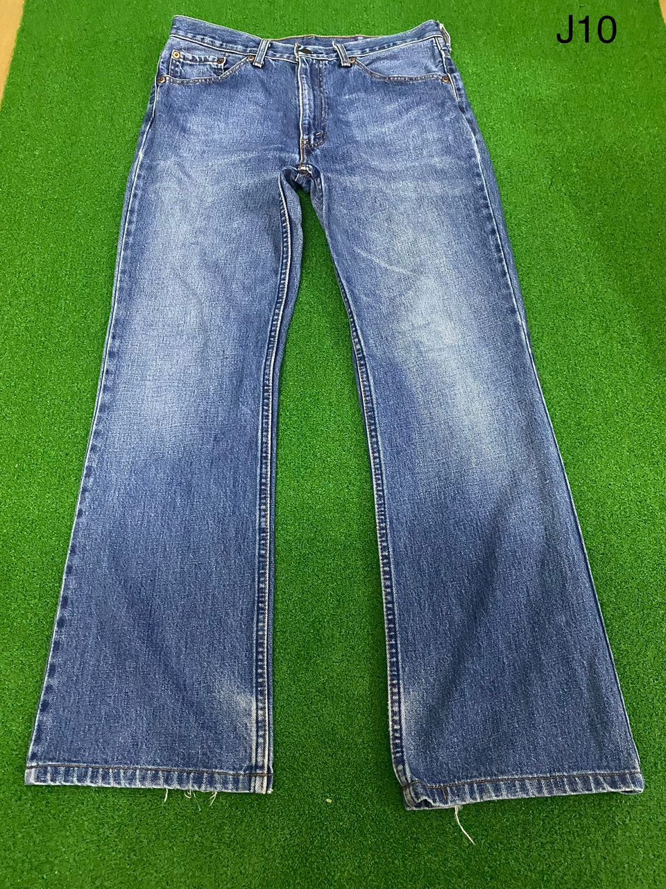 Levi's VINTAGE LEVIS 517 FLARE DENIM JEANS Size US 32 / EU 48 - 1 Thumbnail