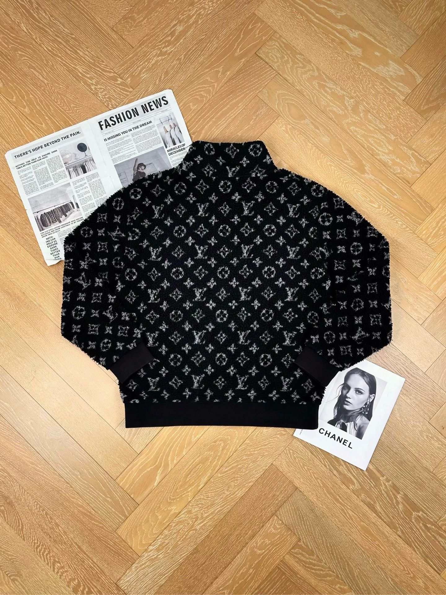 Louis Vuitton LV Monogram allover print fleece jacket men's black Size US XL / EU 56 / 4 - 2 Thumbnail