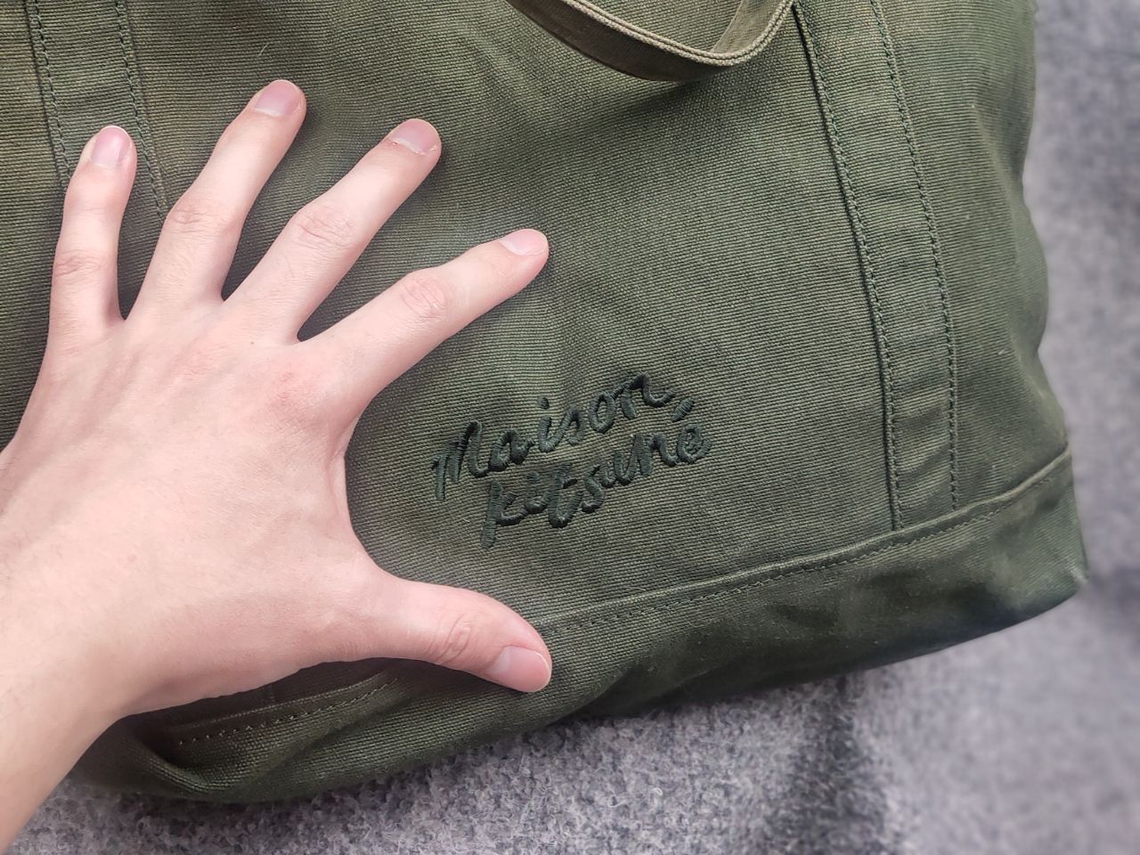 Maison Kitsune Maison Kitsuné Tote Fox Shopper Zip Bag Green Faded Color Size ONE SIZE - 15 Thumbnail