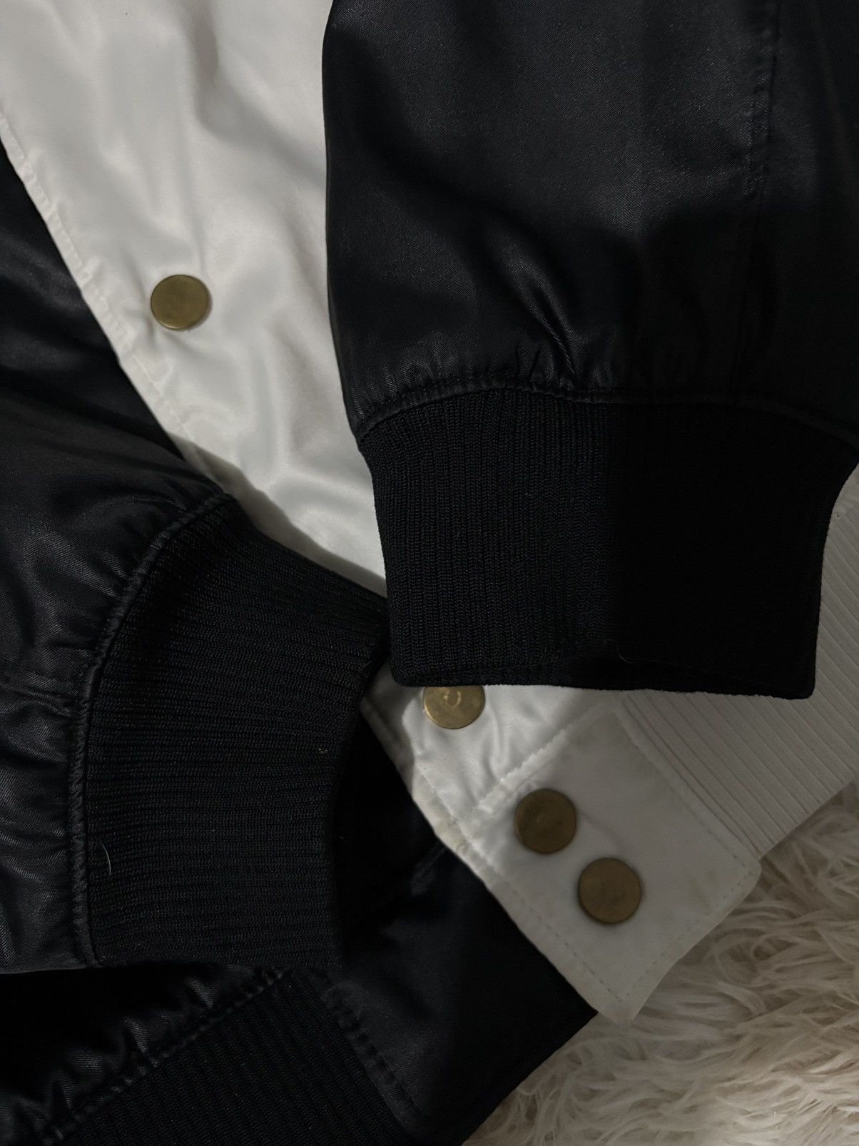 Jordan Brand Nike Legacy Jordan 11 Concord Black White Bomber Jacket Size US L / EU 52-54 / 3 - 6 Thumbnail
