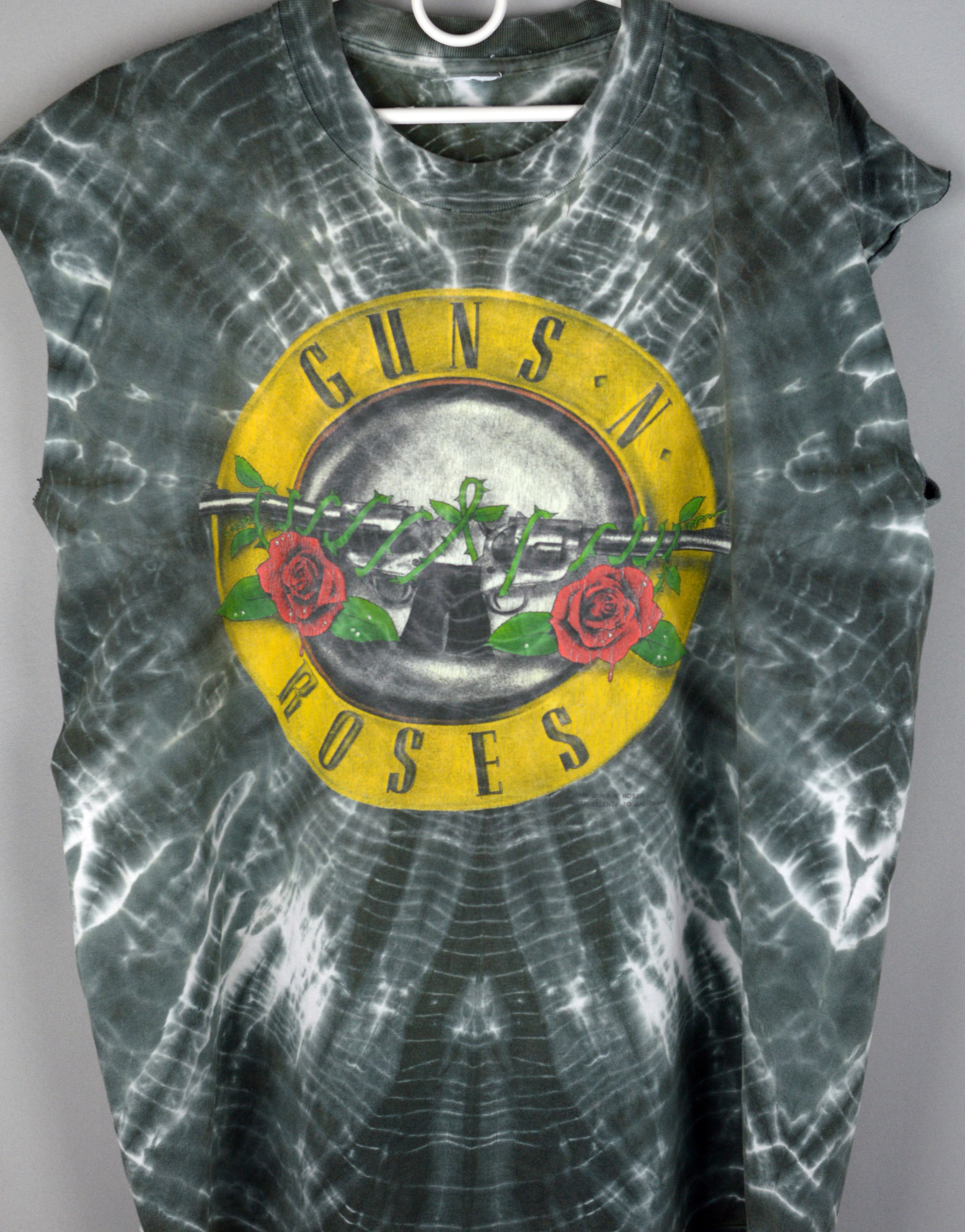 Guns N' Roses × Vintage Vintage Guns n Roses 1988 tie dye t shirt Size US XL / EU 56 / 4 - 3 Thumbnail