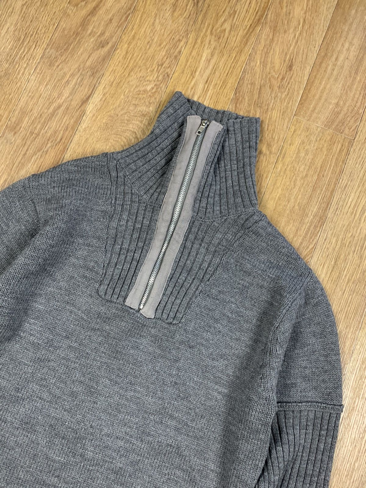 Japanese Brand × V AVE SHOE REPAIR V Ave Shoe Repair Turtle Neck 1/3 zip Sweater VAVE S.R. Size US M / EU 48-50 / 2 - 6 Thumbnail