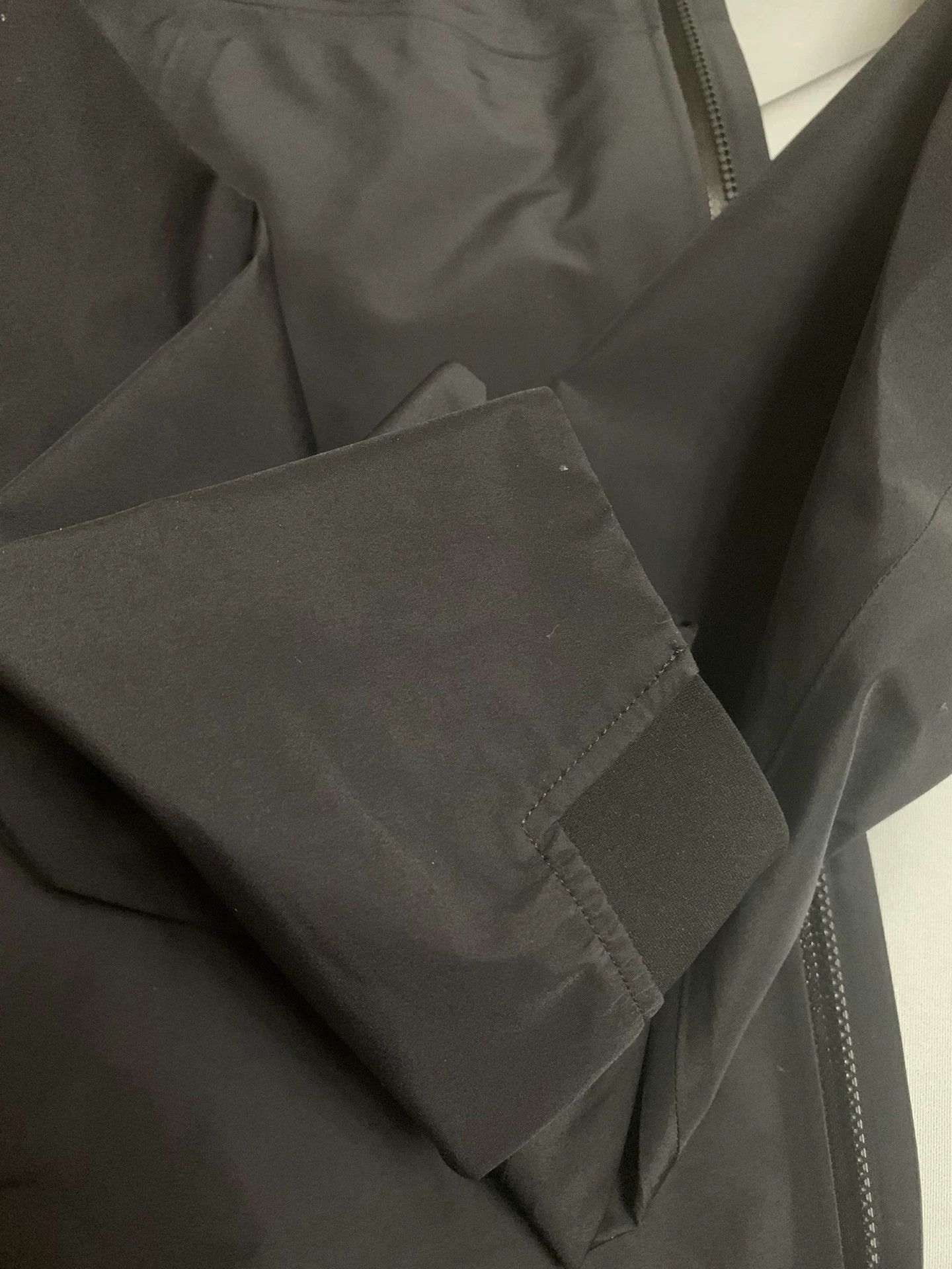 Arc'teryx Arc'teryx Veilance Arris Hooded Jacket Men's Black Size L Size US L / EU 52-54 / 3 - 4 Thumbnail