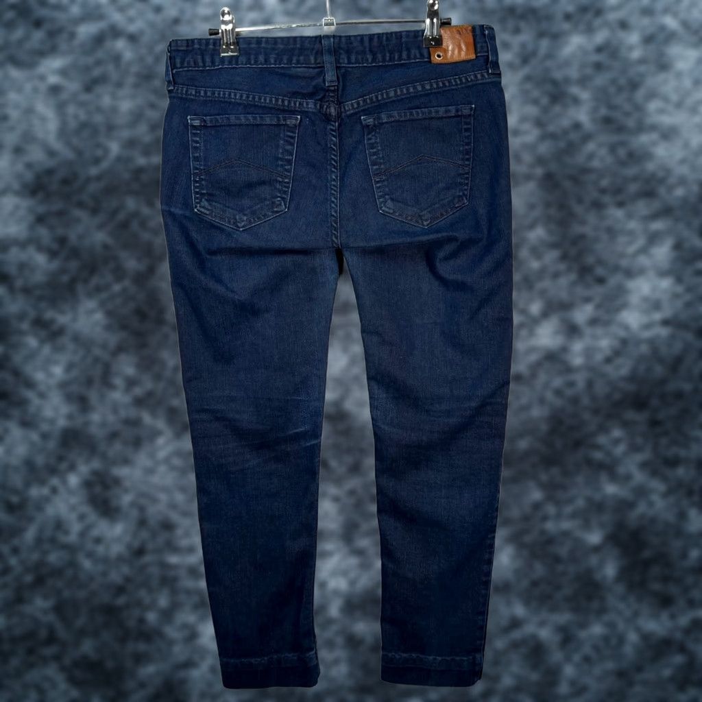 Armani Exchange Armani Exchange Womens Jeans Skinny Regular Dark Wash 8 Blue USA 5-Pocket Stretch Inseam 27in Low Rise Denim US Made Size 30" / US 8 / IT 44 - 1 Thumbnail