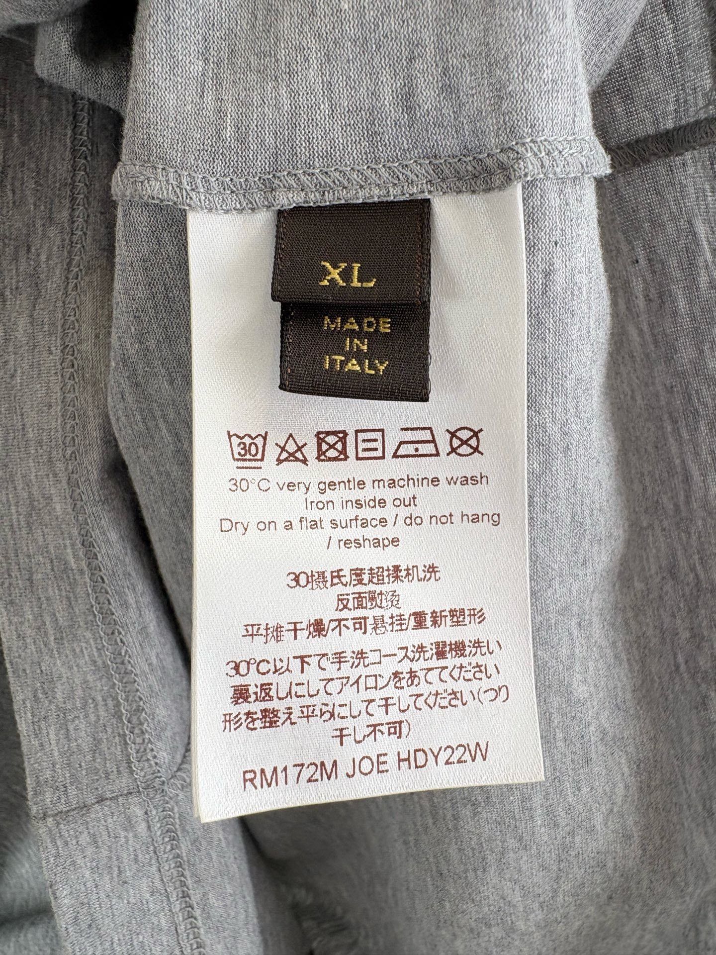 Louis Vuitton Louis Vuitton Inkjet Logo Grey Short Sleeve T-Shirt Size US XL / EU 56 / 4 - 5 Thumbnail