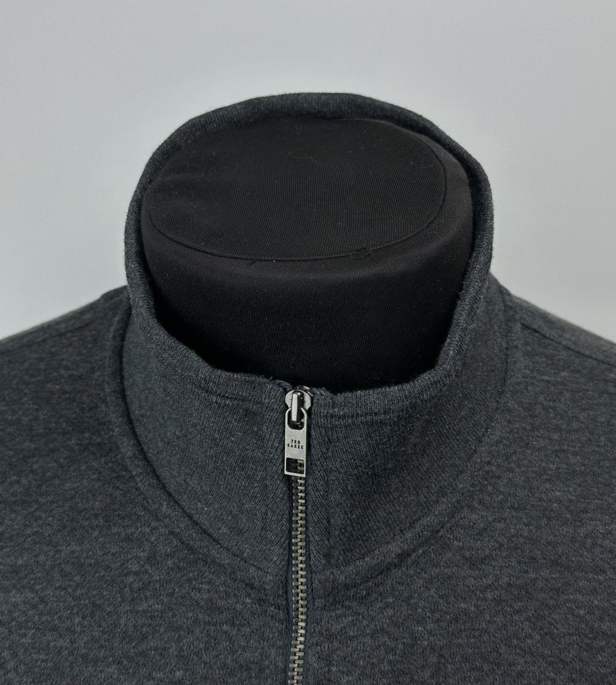 Ted Baker Ted Baker London 1/4 Zip Pullover Sweater Grey Size 4 Size US L / EU 52-54 / 3 - 2 Thumbnail
