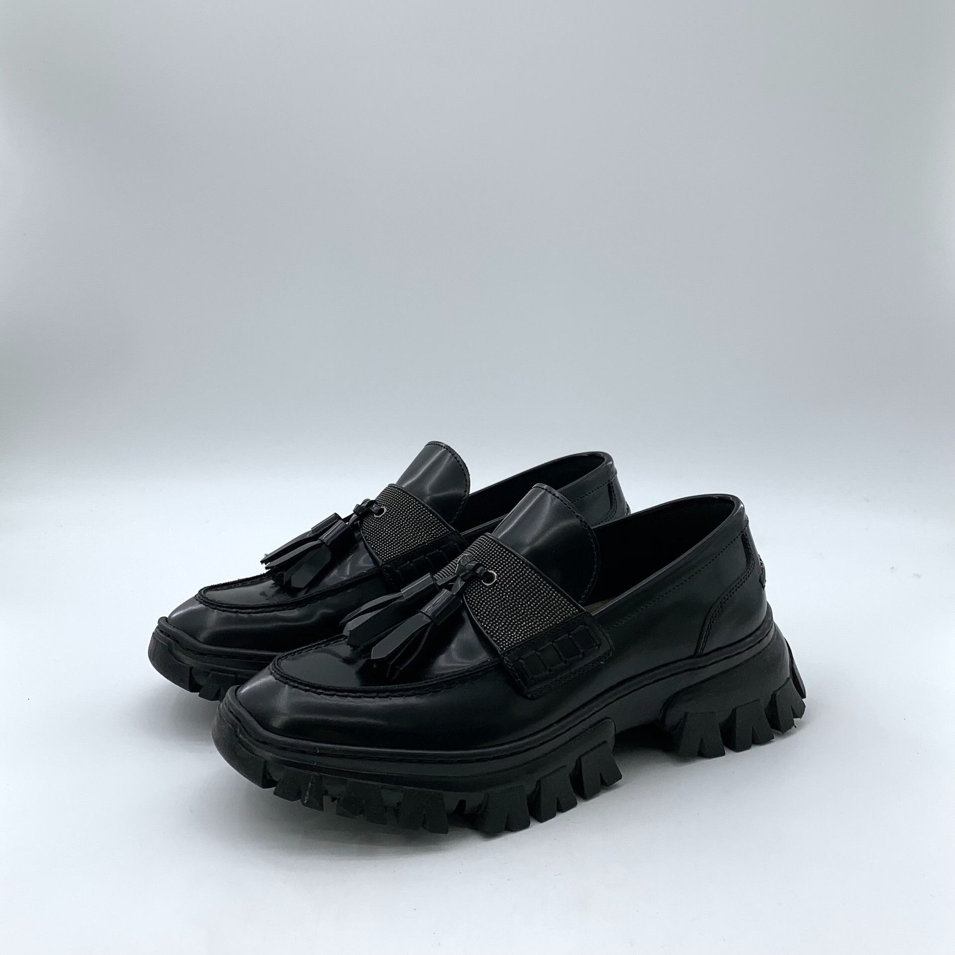 Salvatore Ferragamo Salvatore Ferragamo Black Lowtop Sneakers 37 Women Size US 6.5 / IT 36.5 - 1 Thumbnail