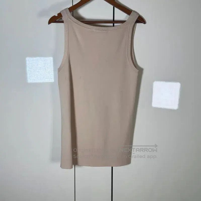 Max Mara MaxMara Camel Wool Women's T-Shirt . Size M / US 6-8 / IT 42-44 - 2 Thumbnail