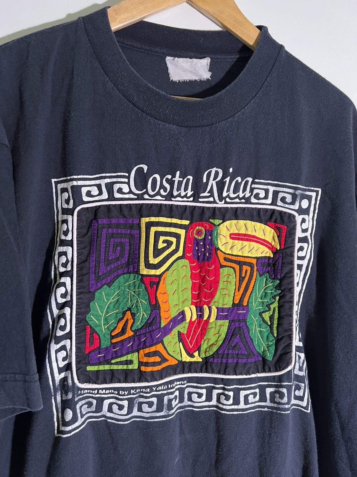 Vintage 90’s 2000’s Y2K VTG Vintage Costa Rica Toucan Retro T Shirt Size US XXL / EU 58 / 5 - 3 Thumbnail
