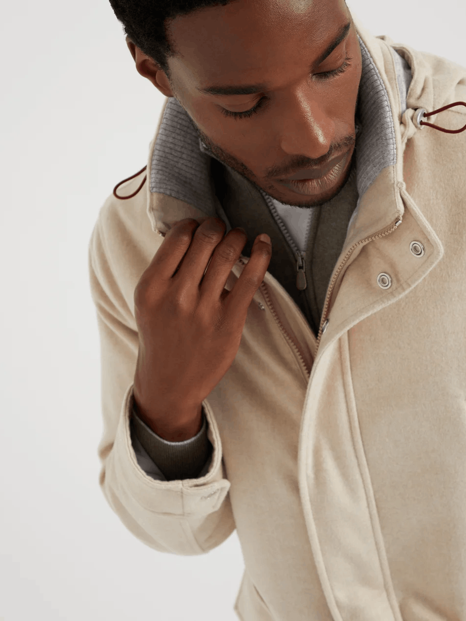 Brunello Cucinelli o1w1db10226 Cashmere Hooded Jacket in Beige Size US L / EU 52-54 / 3 - 4 Thumbnail