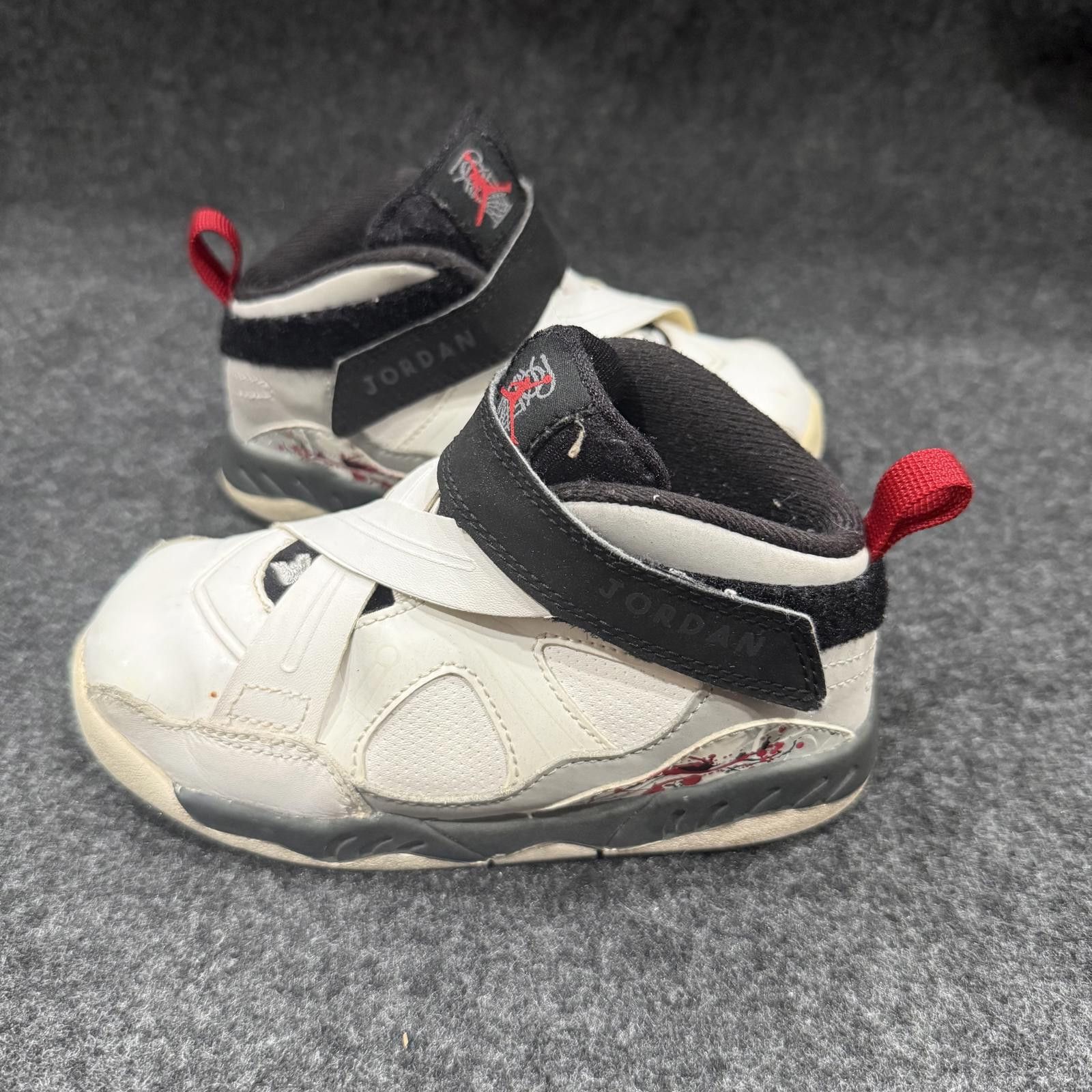 Jordan Brand Jordan 8 Shoes Kid's 9C White 2011 Size US 9 / EU 42 - 3 Thumbnail