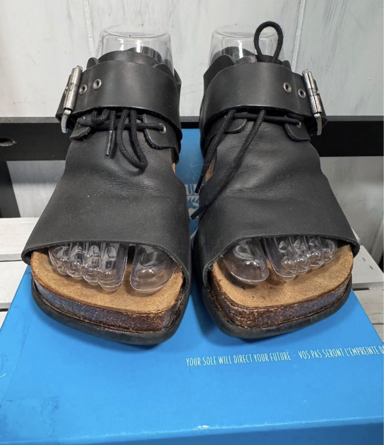 John Fluevog Rigoberta size us-6 like new Size US 6 / IT 36 - 7 Thumbnail