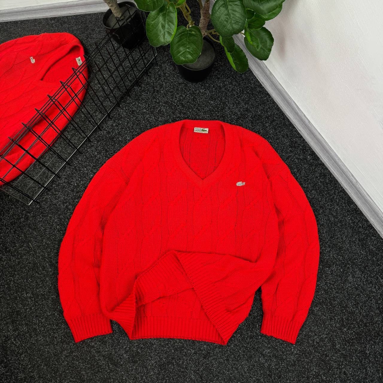 Lacoste Lacoste 70-80s vintage knitting pullover cable knit v neck Size US L / EU 52-54 / 3 - 1 Thumbnail