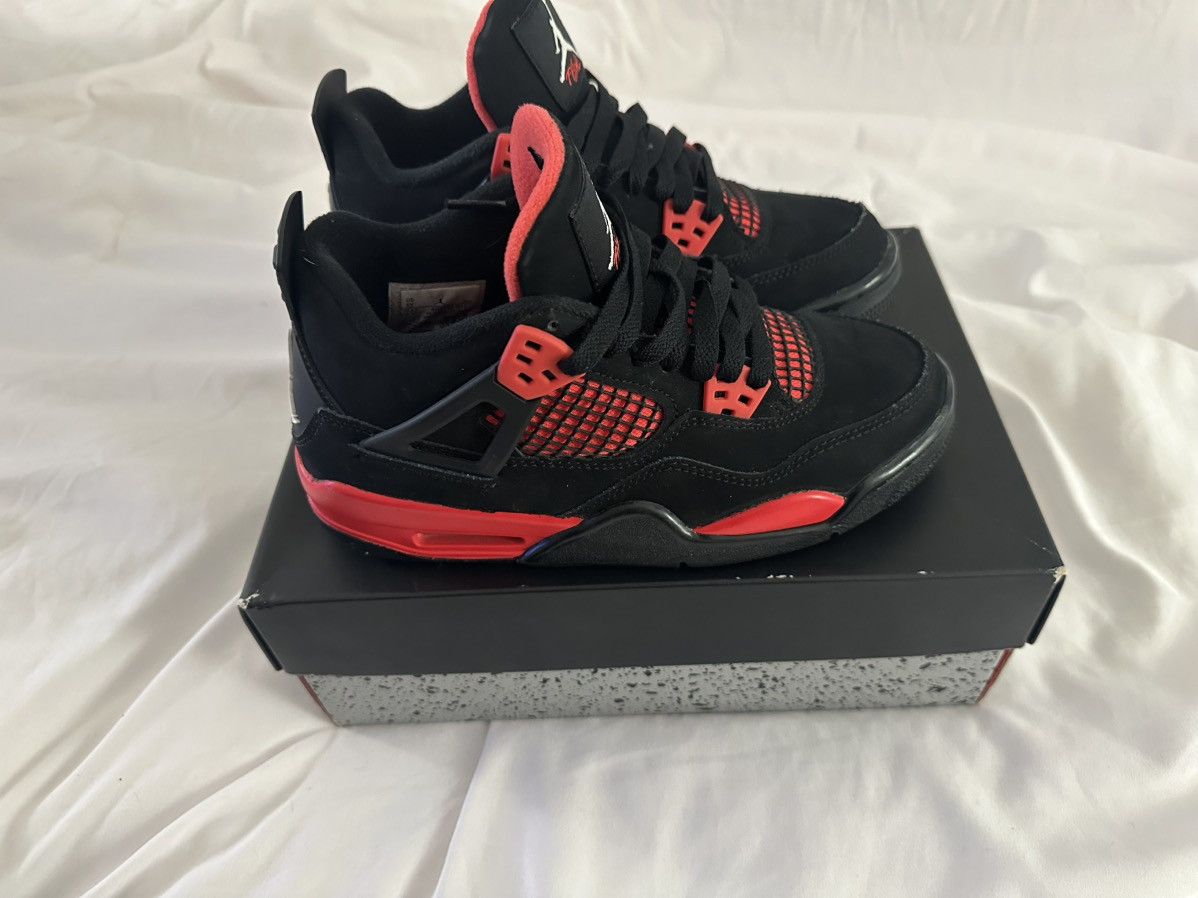 Jordan Brand Red Thunder 4s Size US 5 / EU 37 - 3 Thumbnail