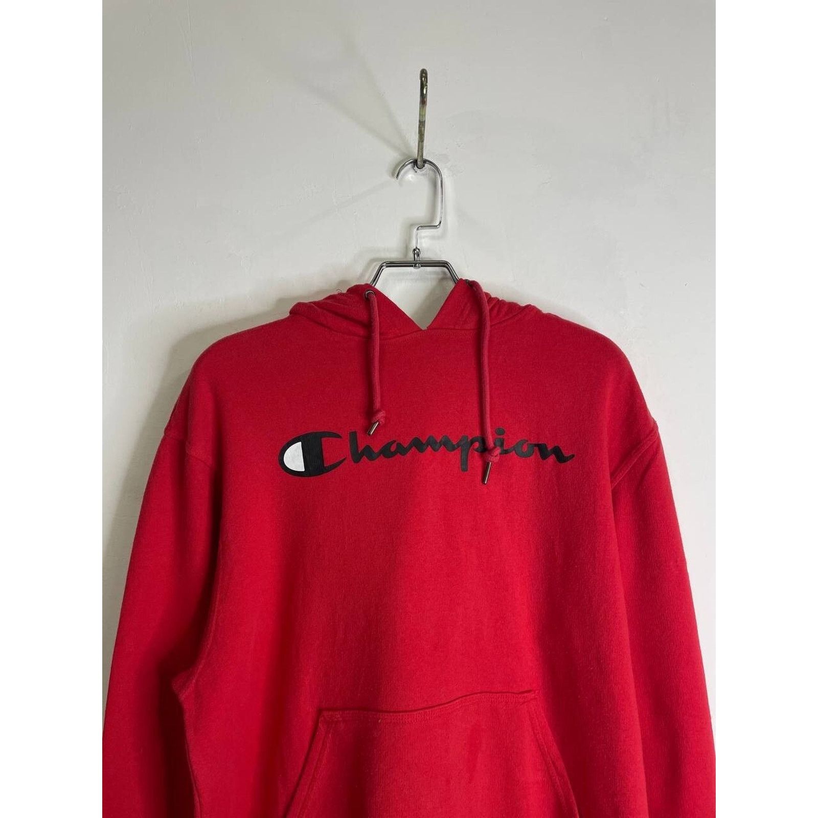 Champion Vintage Champion Red Hoodie Logo USA Sweatshirt Size M Size US M / EU 48-50 / 2 - 3 Thumbnail
