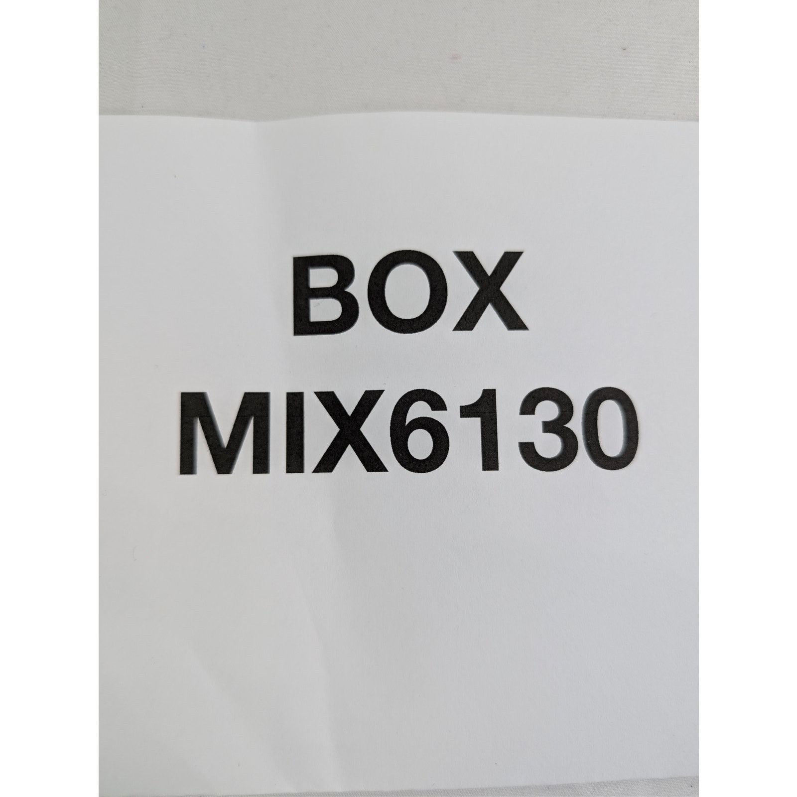 Maison Margiela o1rshd1 Size: OS / Bi-Fold Wallet Zippered / Multiple Slots Size ONE SIZE - 17 Thumbnail