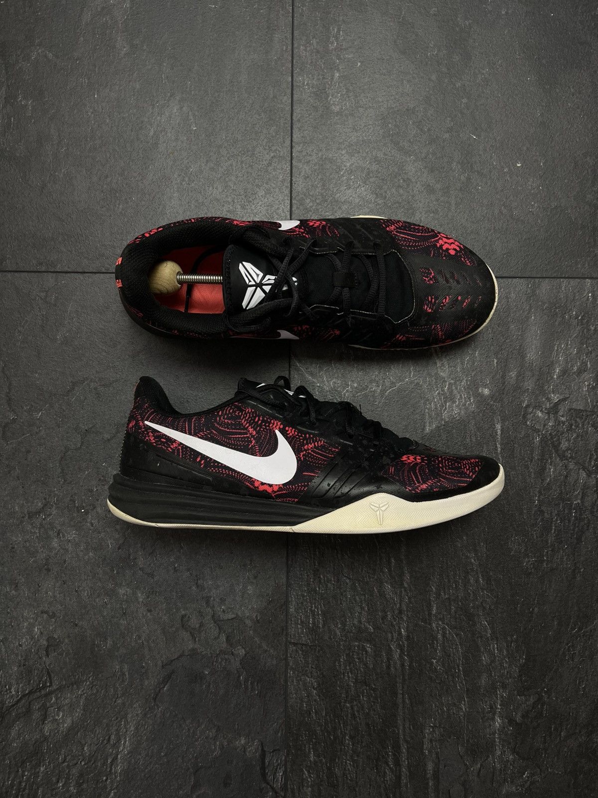Streetwear Nike Kobe Mentality Bright Crimson Size US 10.5 / EU 43-44 - 1 Thumbnail
