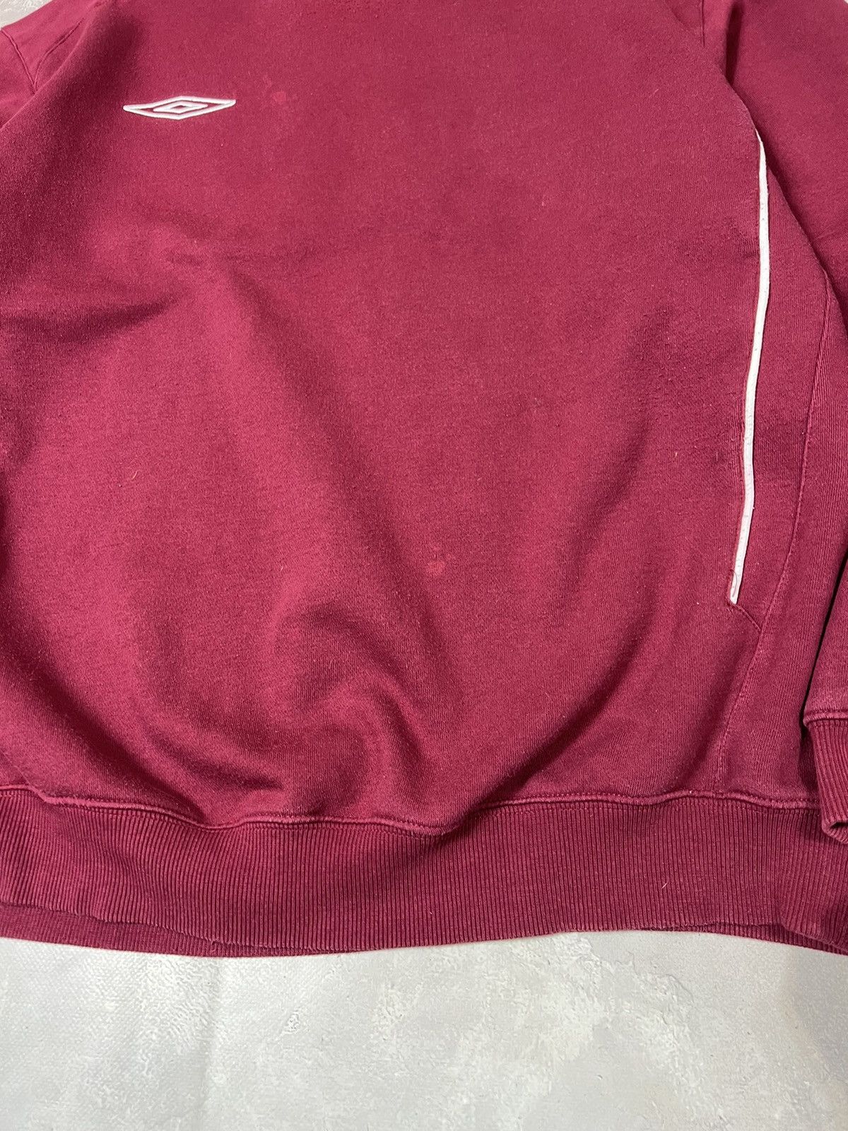 Umbro Vintage Umbro Baggy Y2k Sweatshirt Size US XL / EU 56 / 4 - 4 Thumbnail