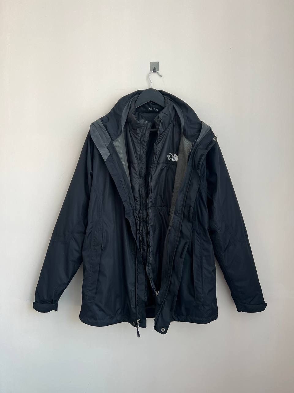 The North Face The North Face DryVent 2-in-1 winter jacket size M Size US M / EU 48-50 / 2 - 5 Thumbnail