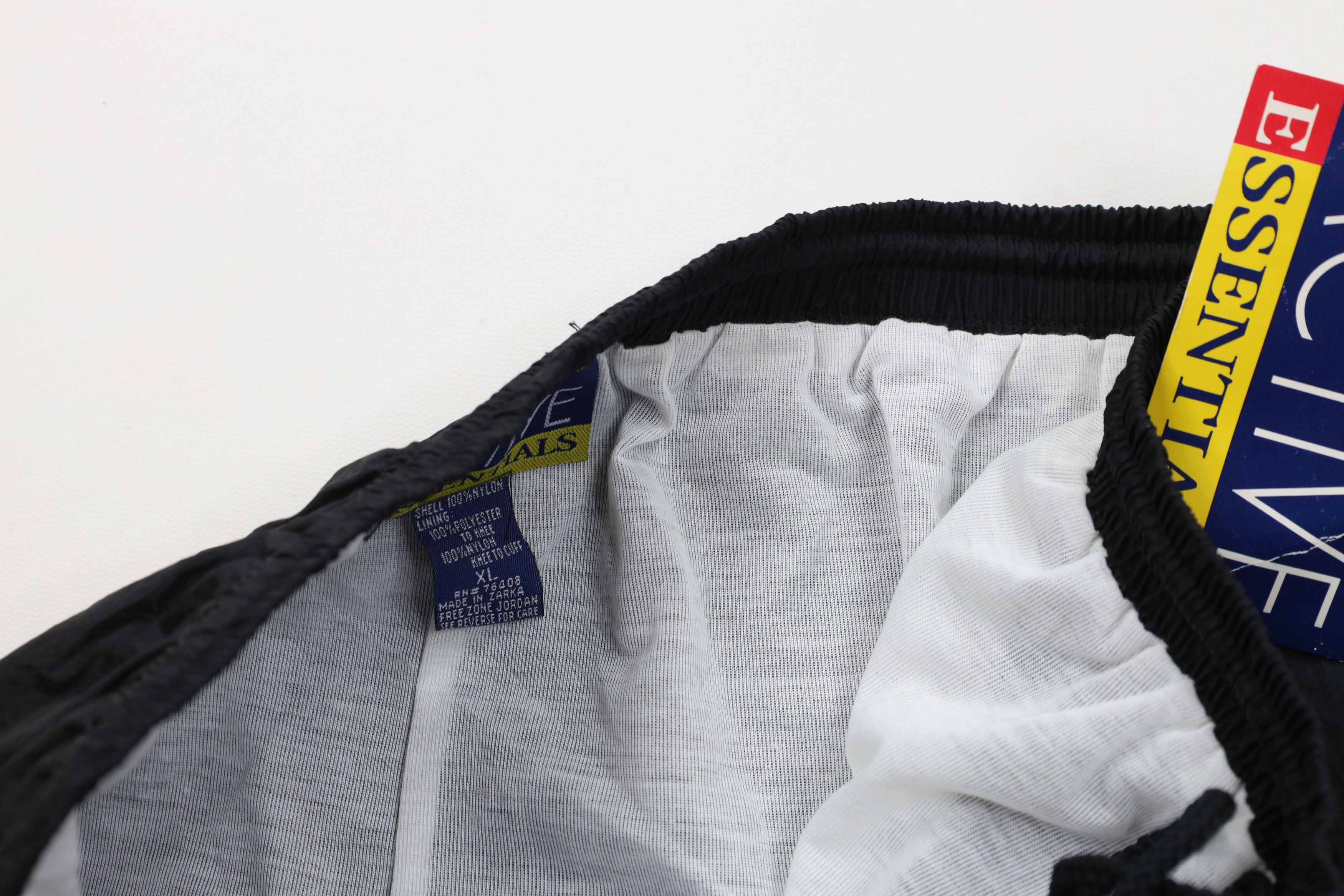 Vintage Deadstock Vintage 90s Streetwear Windbreaker Joggers Pants Size US 38 / EU 54 - 9 Thumbnail
