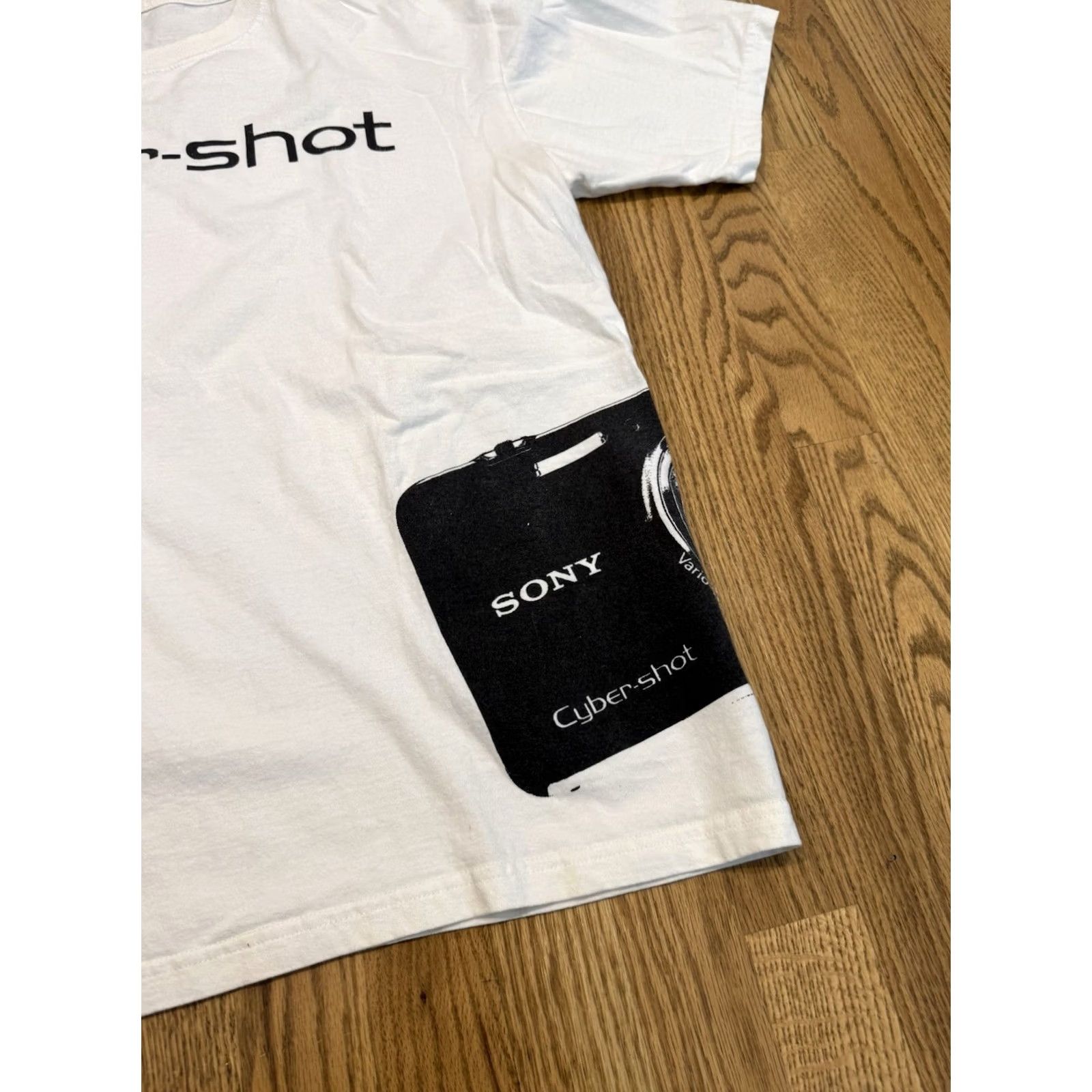 Sony VINTAGE Sony Cyber Shot Digital Camera Shirt XL White 90s Retro Camera Photo Mens XL Size US XL / EU 56 / 4 - 2 Thumbnail