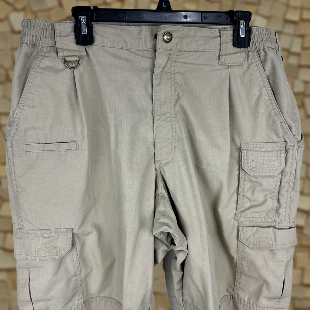 Vintage VINTAGE? No — 5.11 Tactical Pants Mens 36x32 Beige Cargo Ripstop Multi Pocket Workwear Casual Travel Mens Size US 36 / EU 52 - 1 Thumbnail