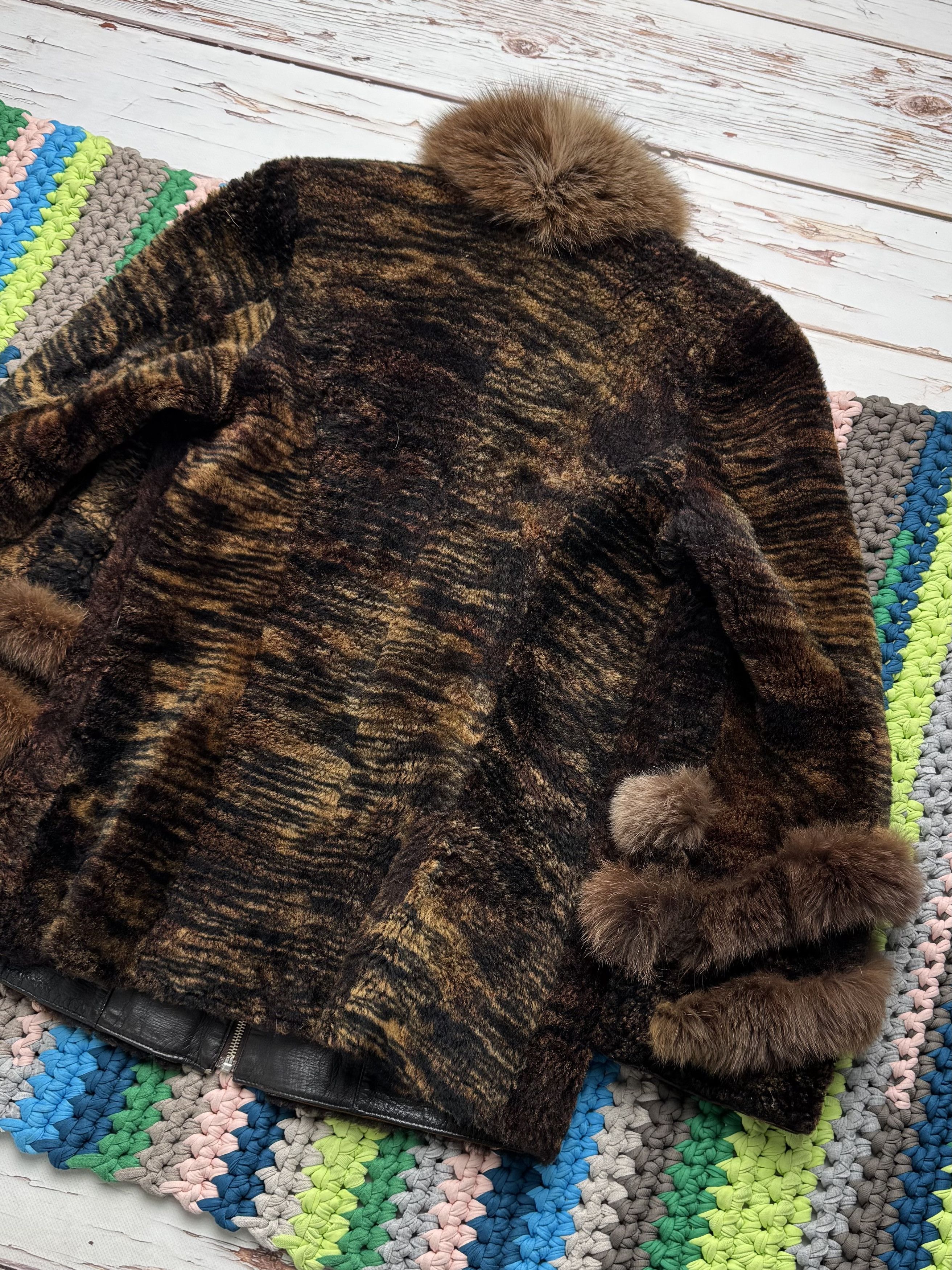 Vintage Vintage Real Sheepskin Coat With Real Fur Details (D10)(D15) Size M / US 6-8 / IT 42-44 - 13 Thumbnail