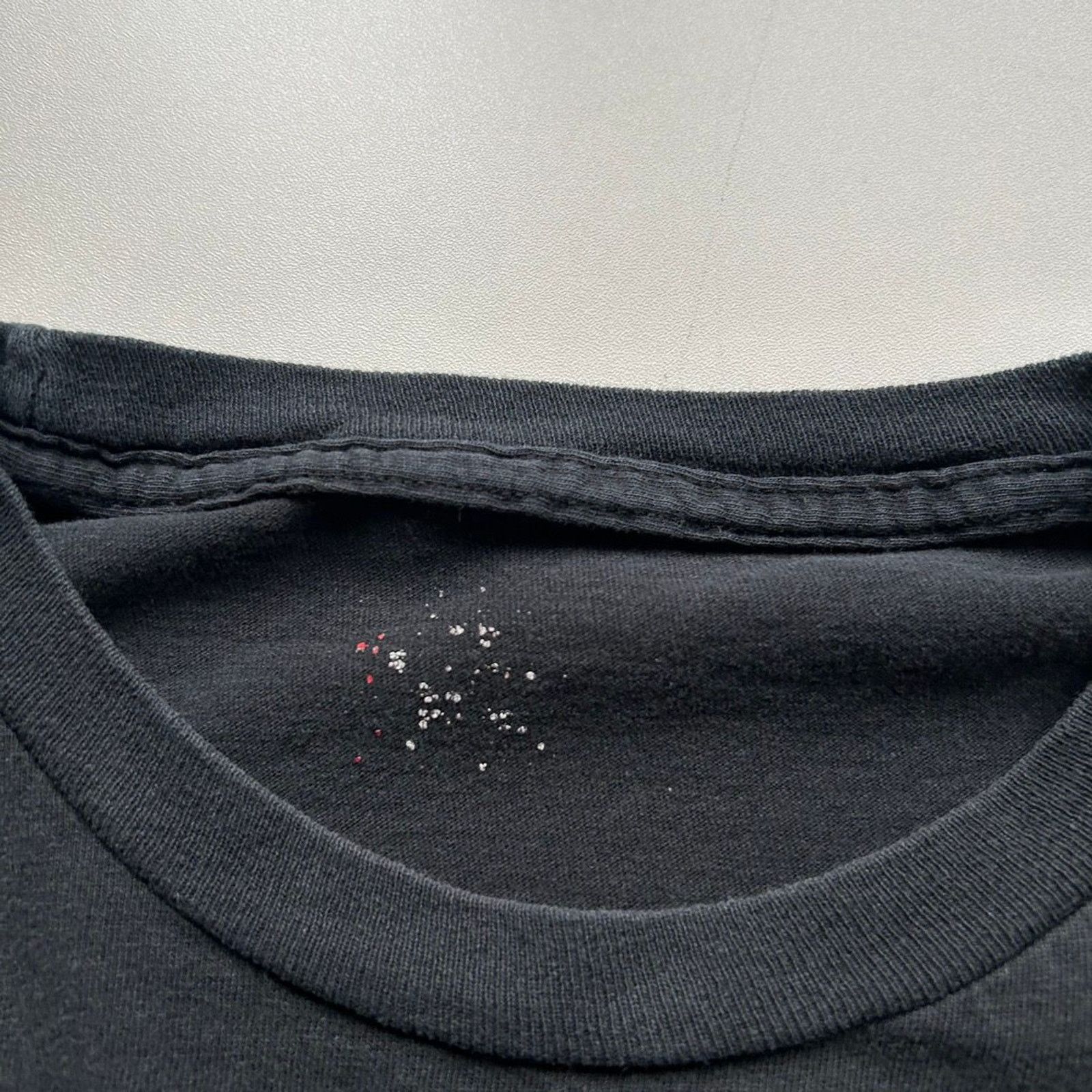 Vintage Vintage 2000s Faded Black Blank Pocket T Shirt Large Rare Size US L / EU 52-54 / 3 - 5 Thumbnail