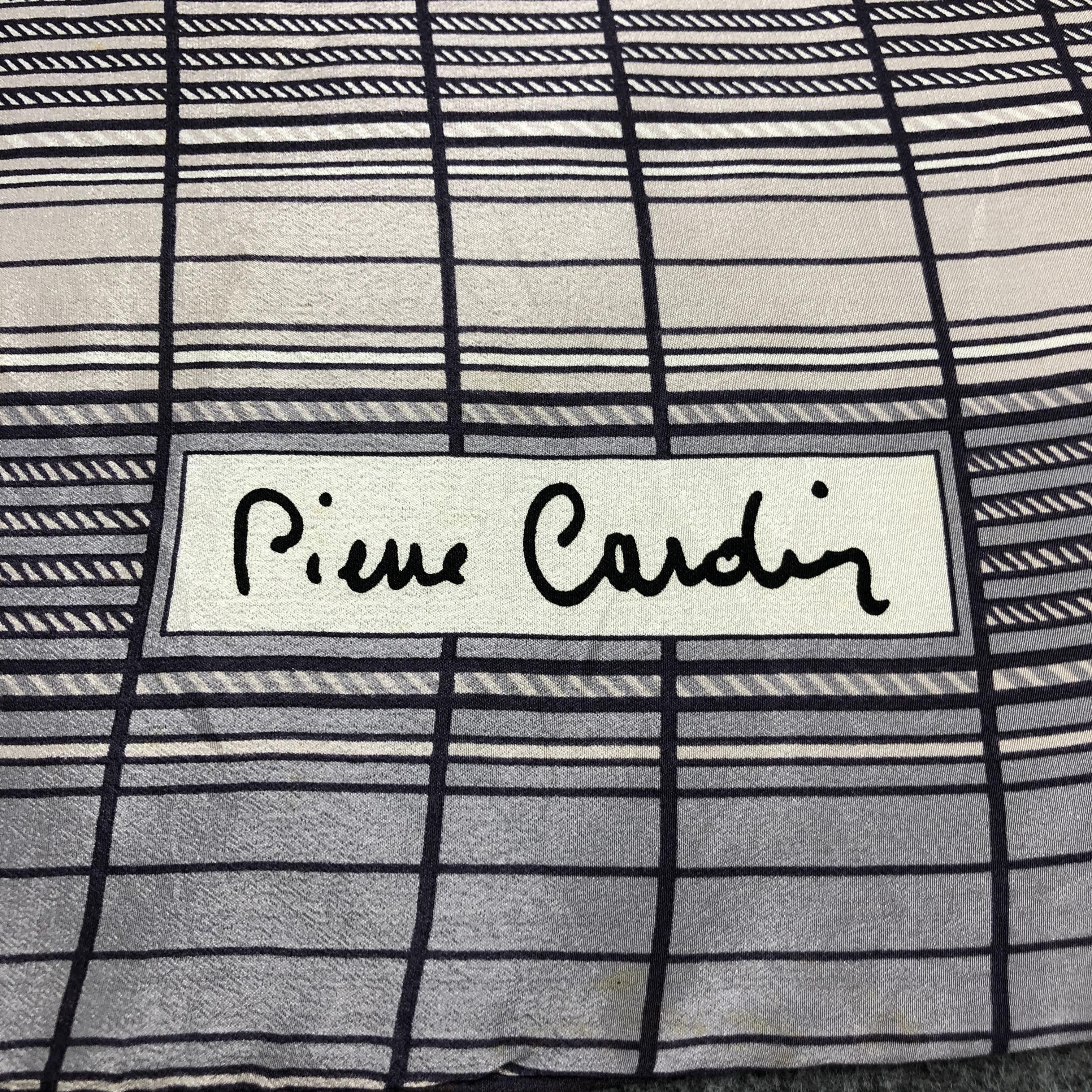 Pierre Cardin Vintage Pierre Cardin Silk Scarf M362 Size ONE SIZE - 4 Thumbnail