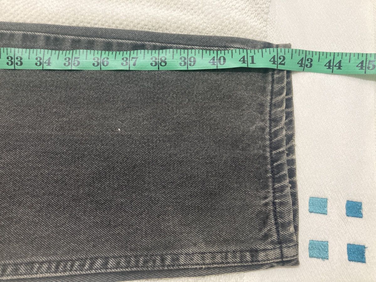 Levi's Vintage 90’s Levis 560 Orange Tab jeans Made in Guatemala Size US 33 - 12 Thumbnail
