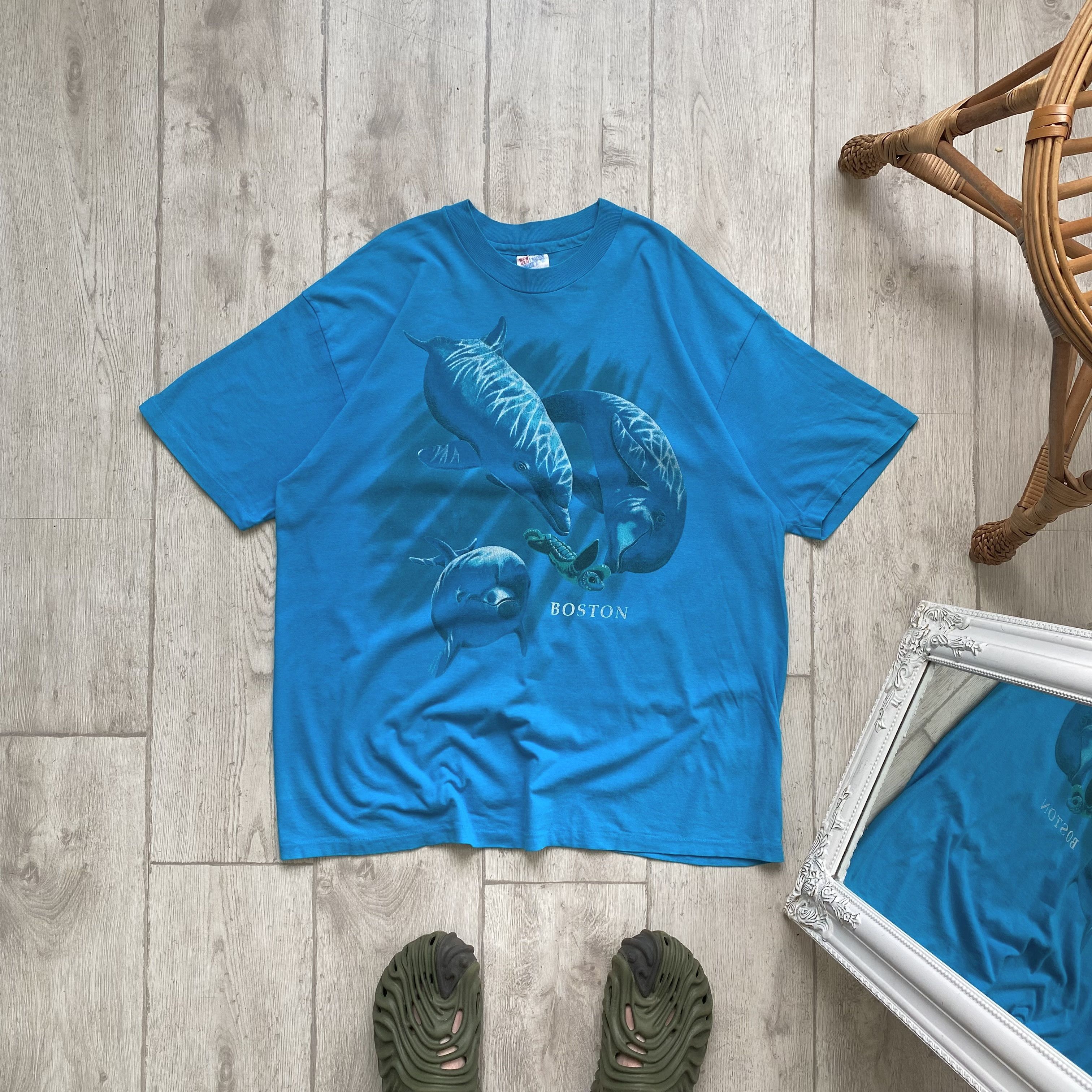Hanes 🐬 Vintage 92s USA Boston Dolphins Logo tee Animal Harlequin Size US XL / EU 56 / 4 - 1 Thumbnail